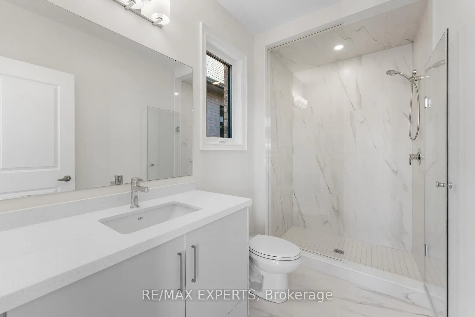 17 Saxby Farm Avenue