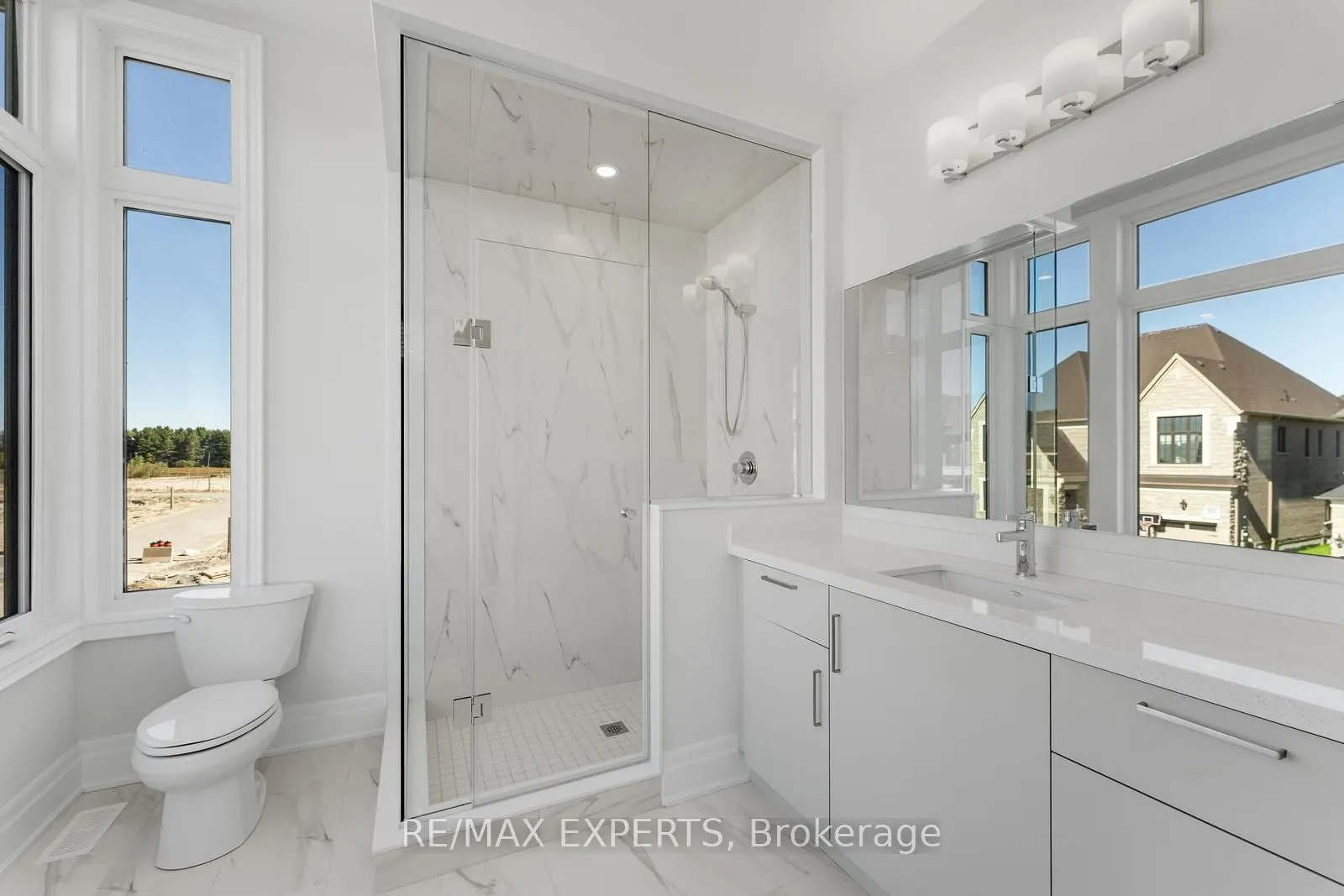 17 Saxby Farm Avenue