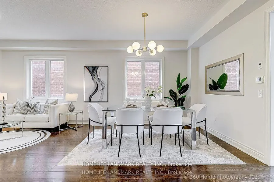 16 Beechborough Crescent