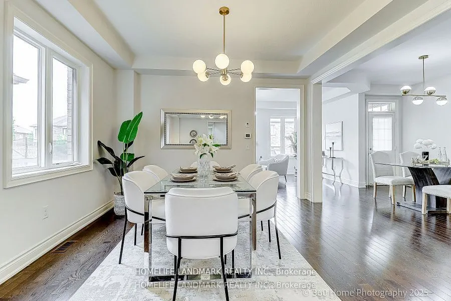 16 Beechborough Crescent