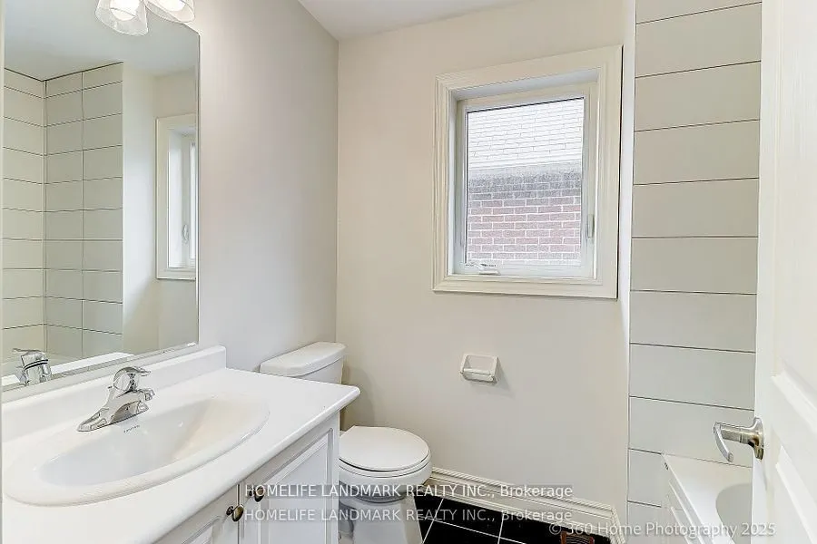 16 Beechborough Crescent