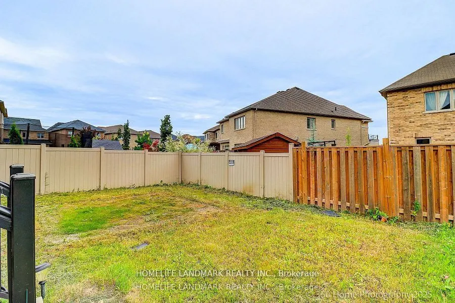 16 Beechborough Crescent