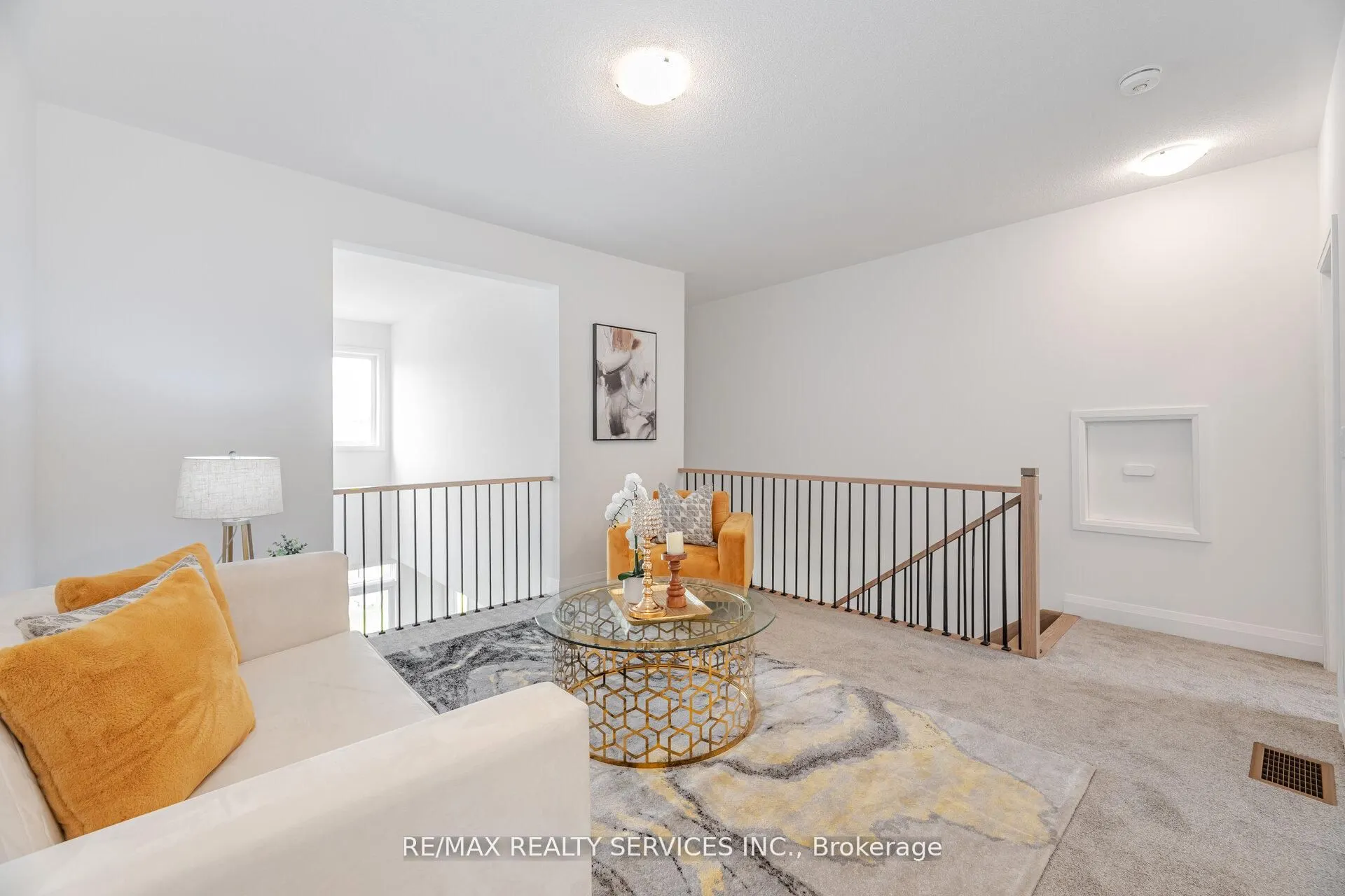 8 Lois Torrance Trail