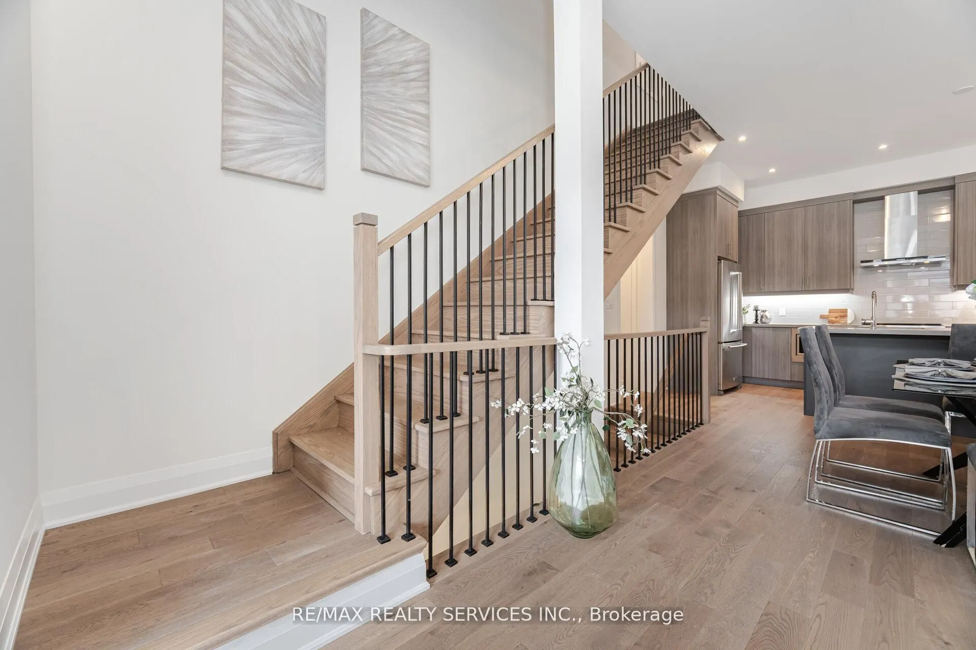 8 Lois Torrance Trail