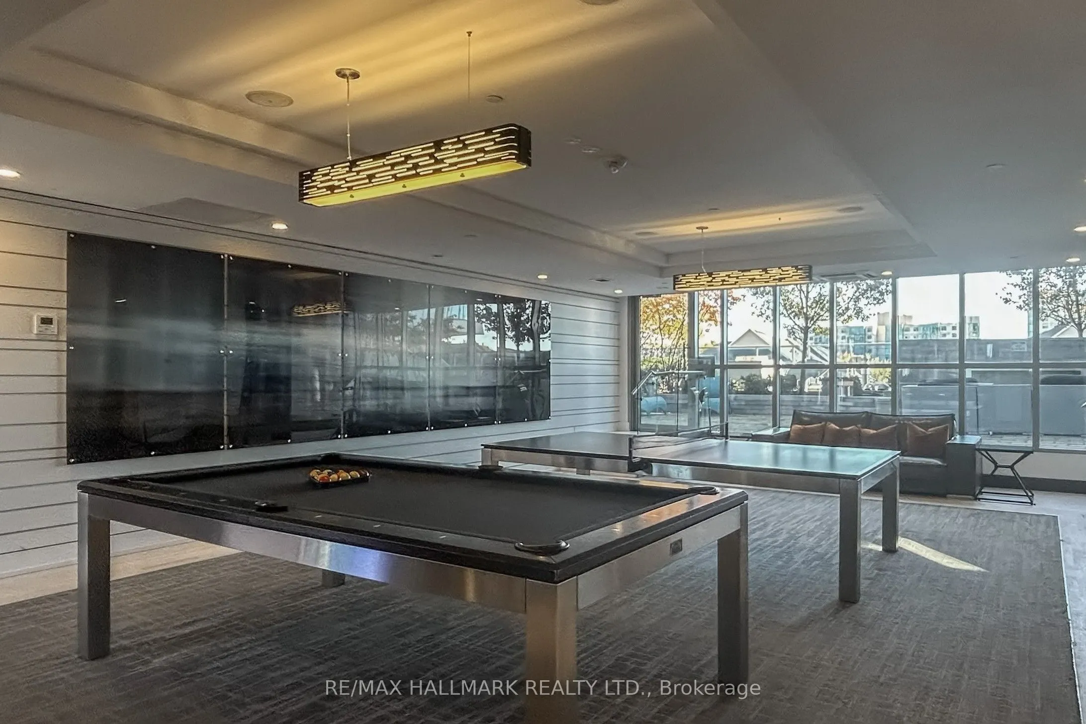 9471 Yonge Street, #327