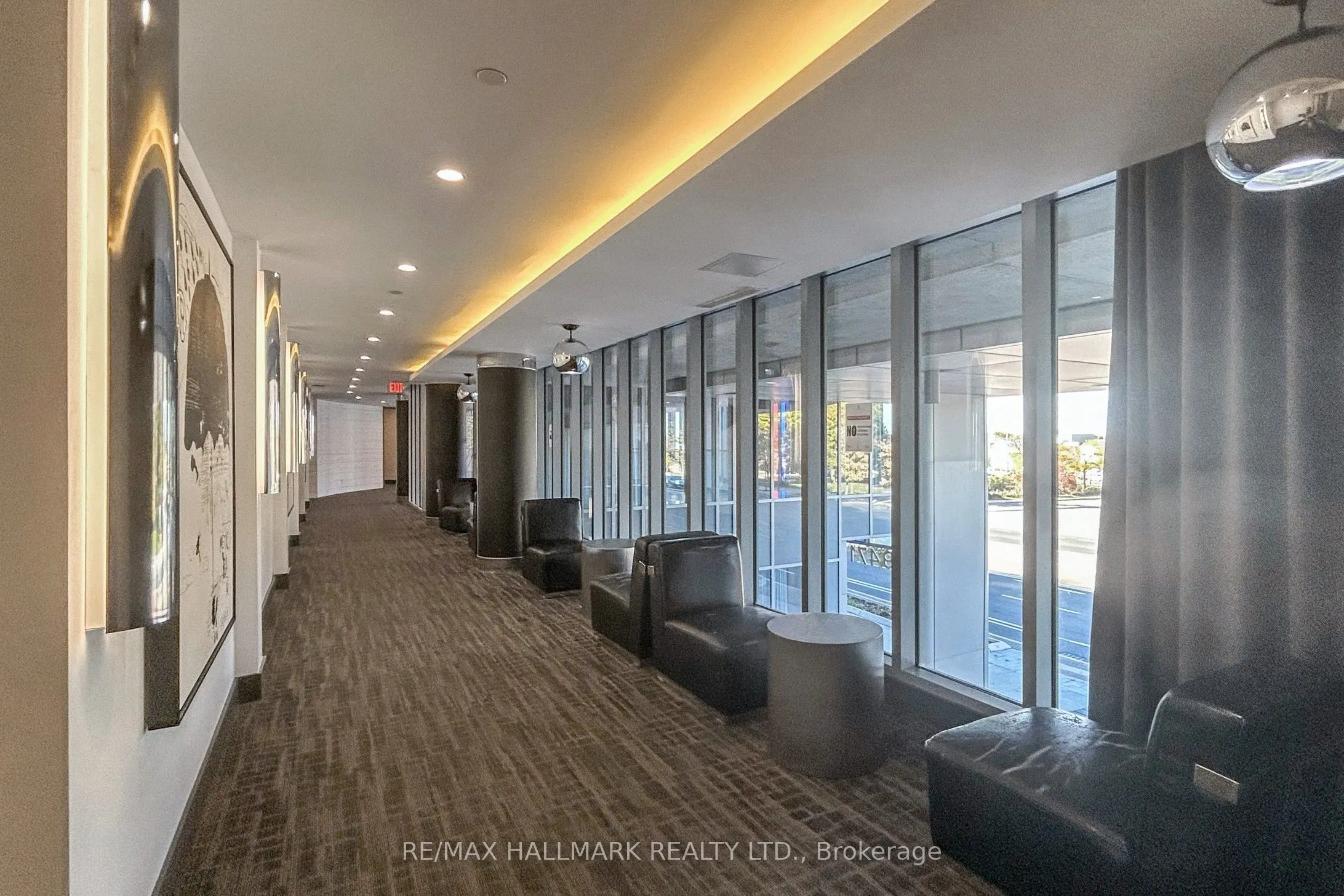 9471 Yonge Street, #327