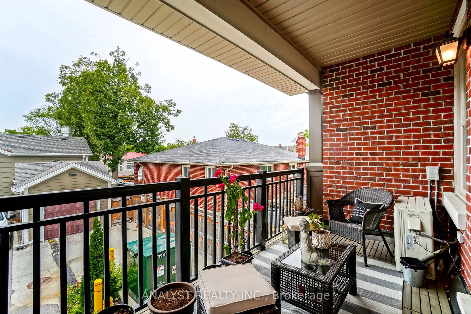 10425 Islington Avenue, #216