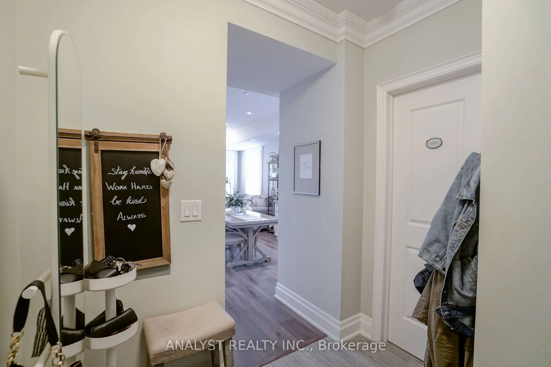 10425 Islington Avenue, #216