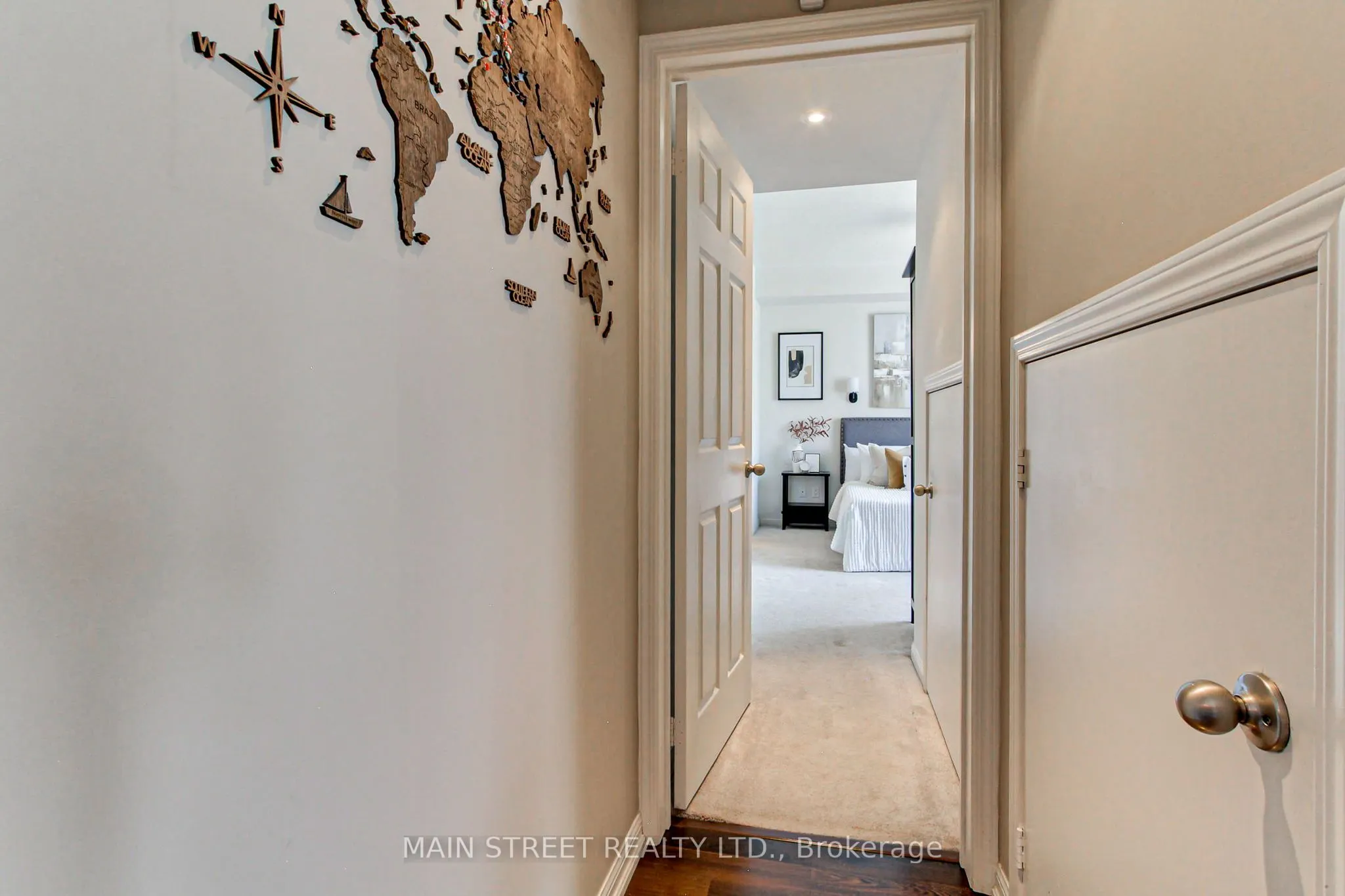 15949 Bayview Avenue