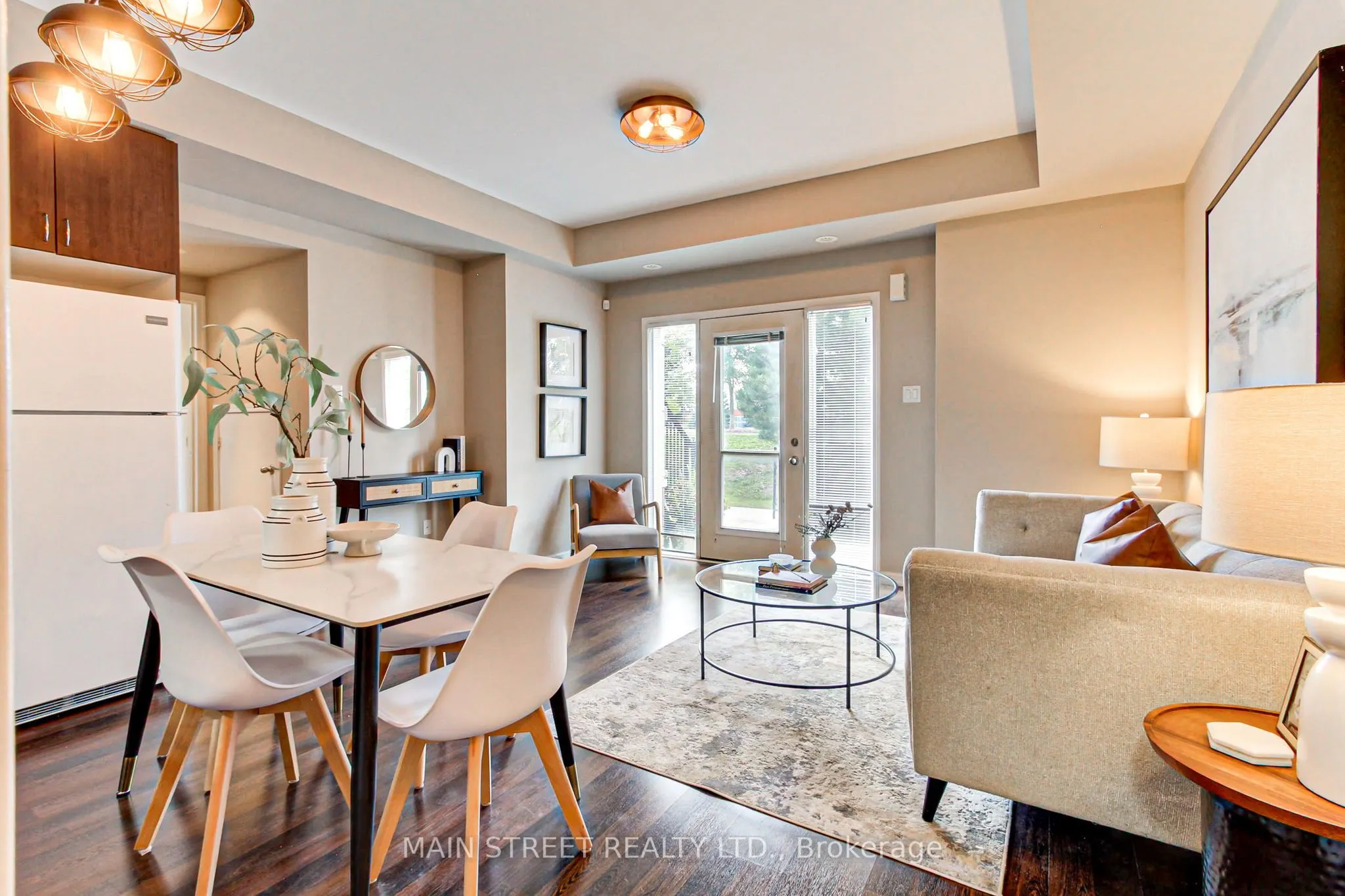 15949 Bayview Avenue