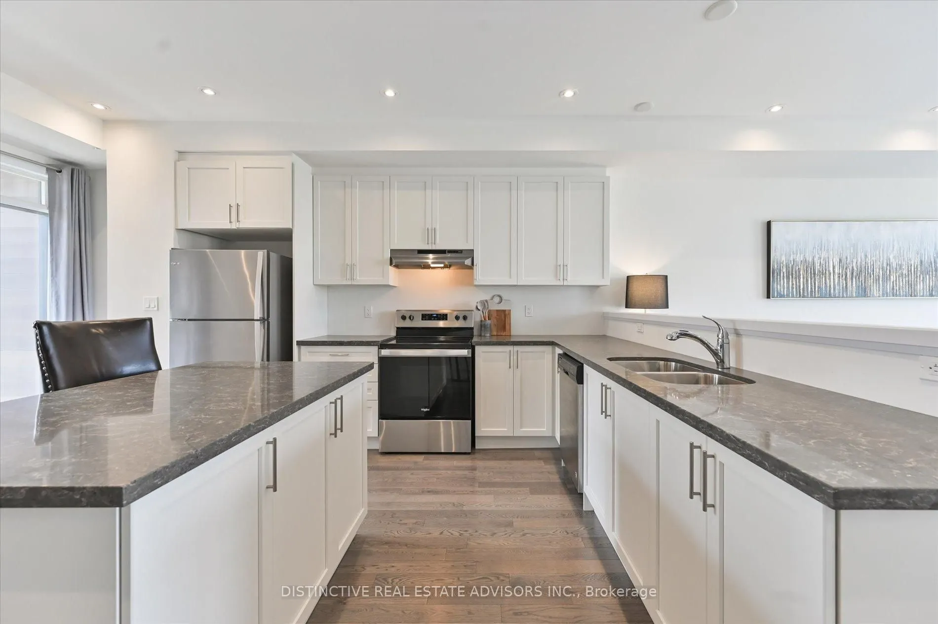 190 Moneypenny Place