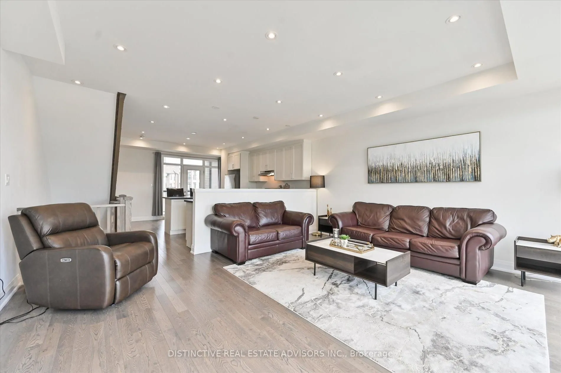 190 Moneypenny Place