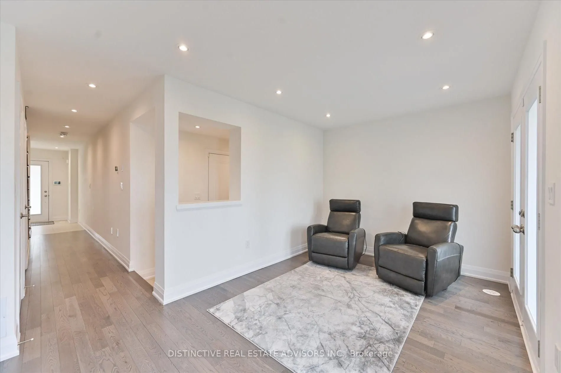 190 Moneypenny Place