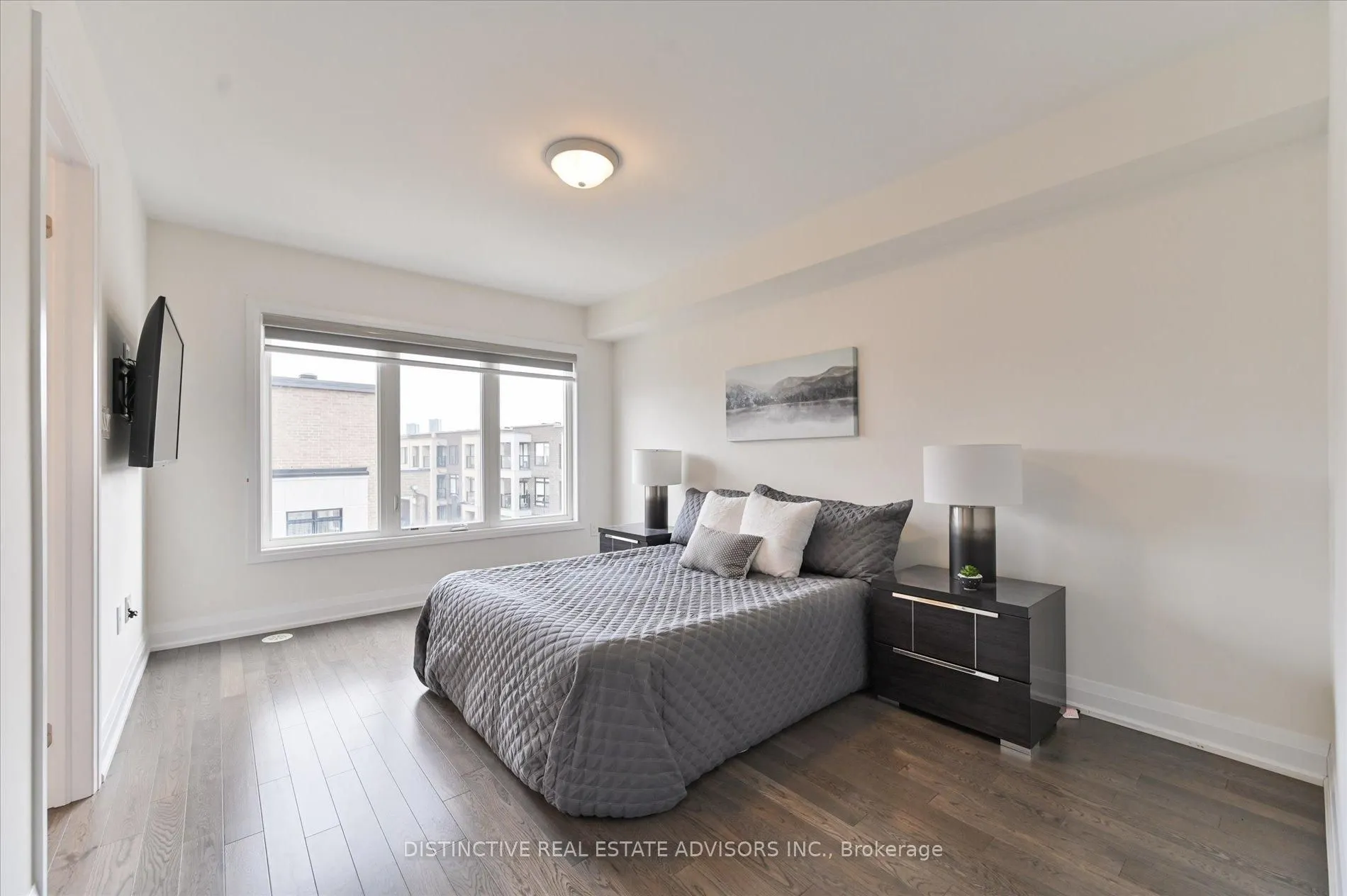 190 Moneypenny Place