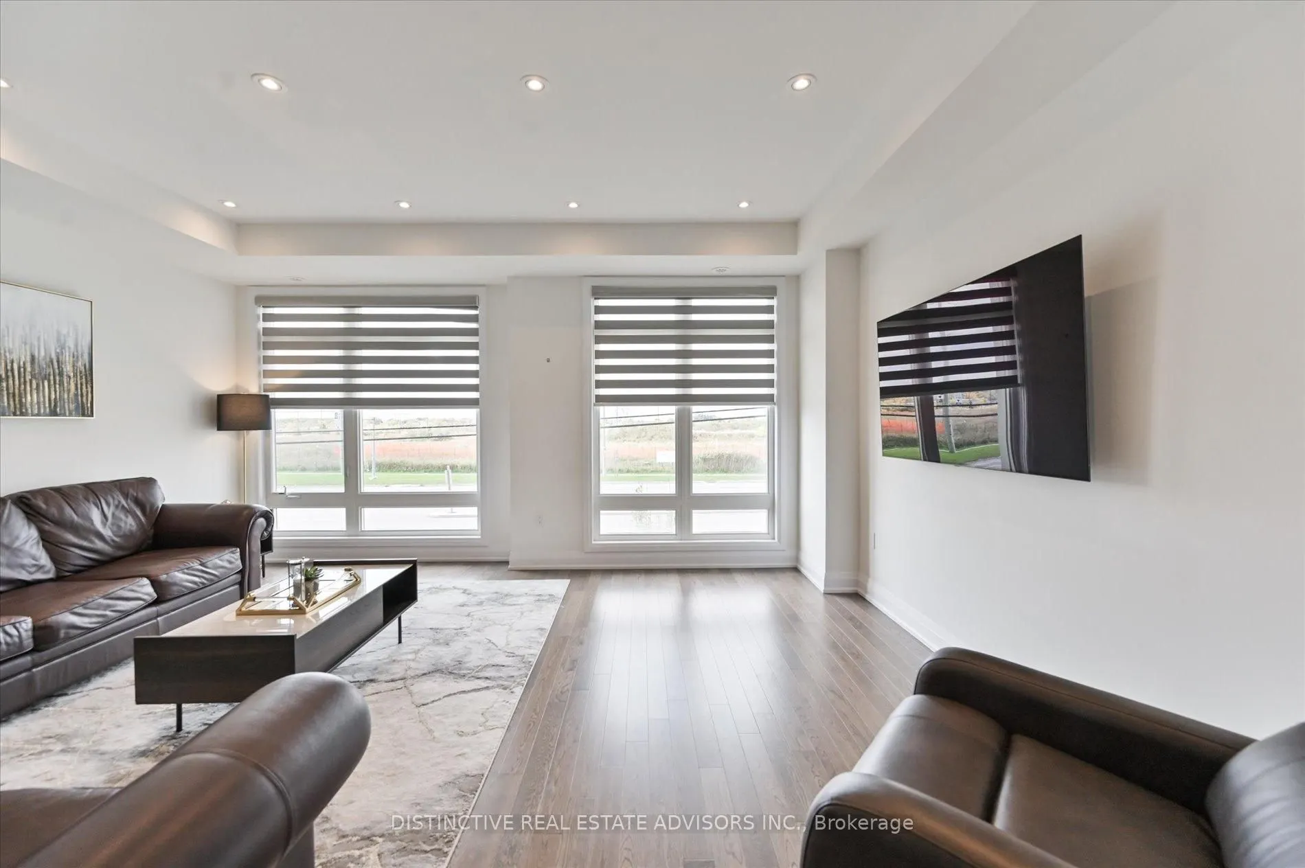 190 Moneypenny Place