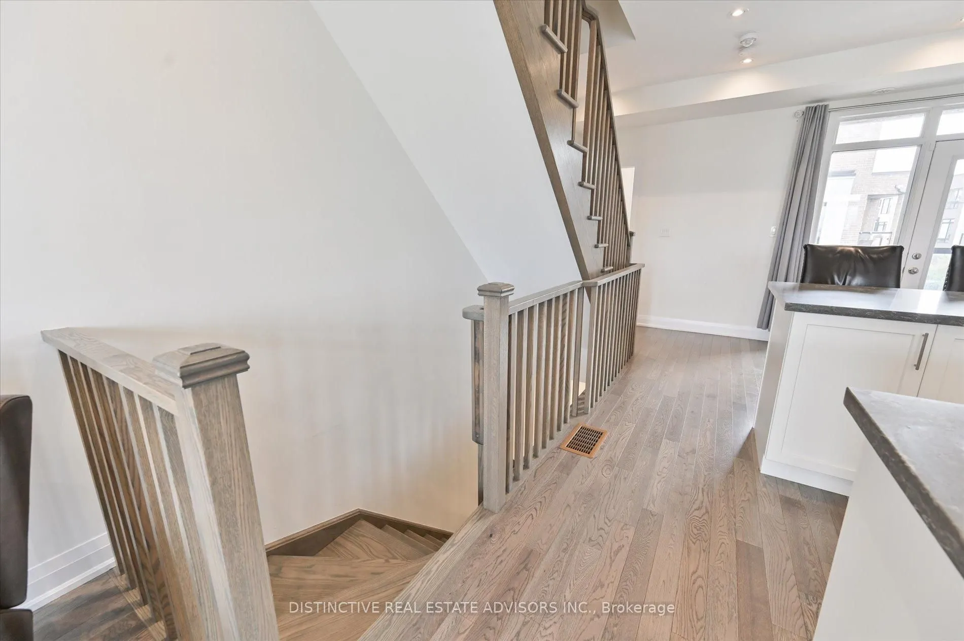 190 Moneypenny Place