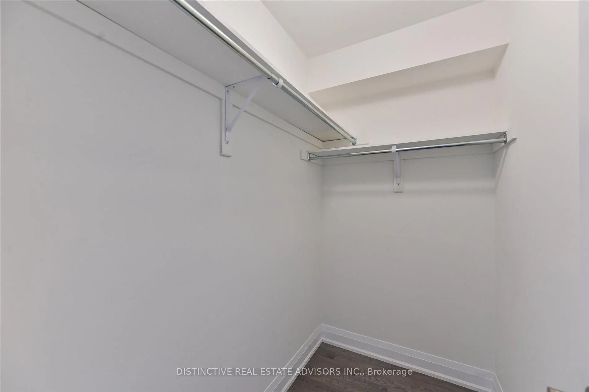 190 Moneypenny Place