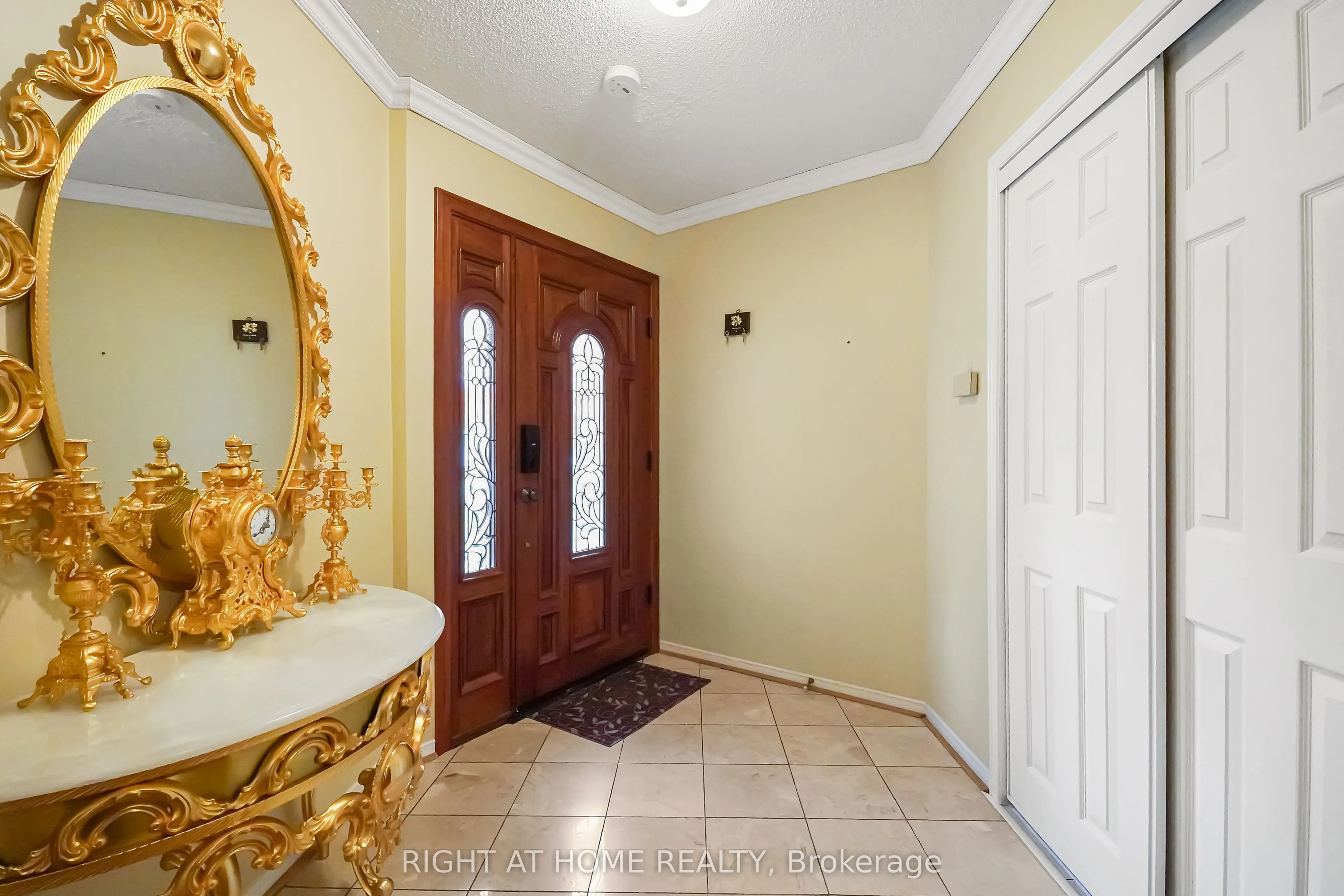 97 Brillinger Street