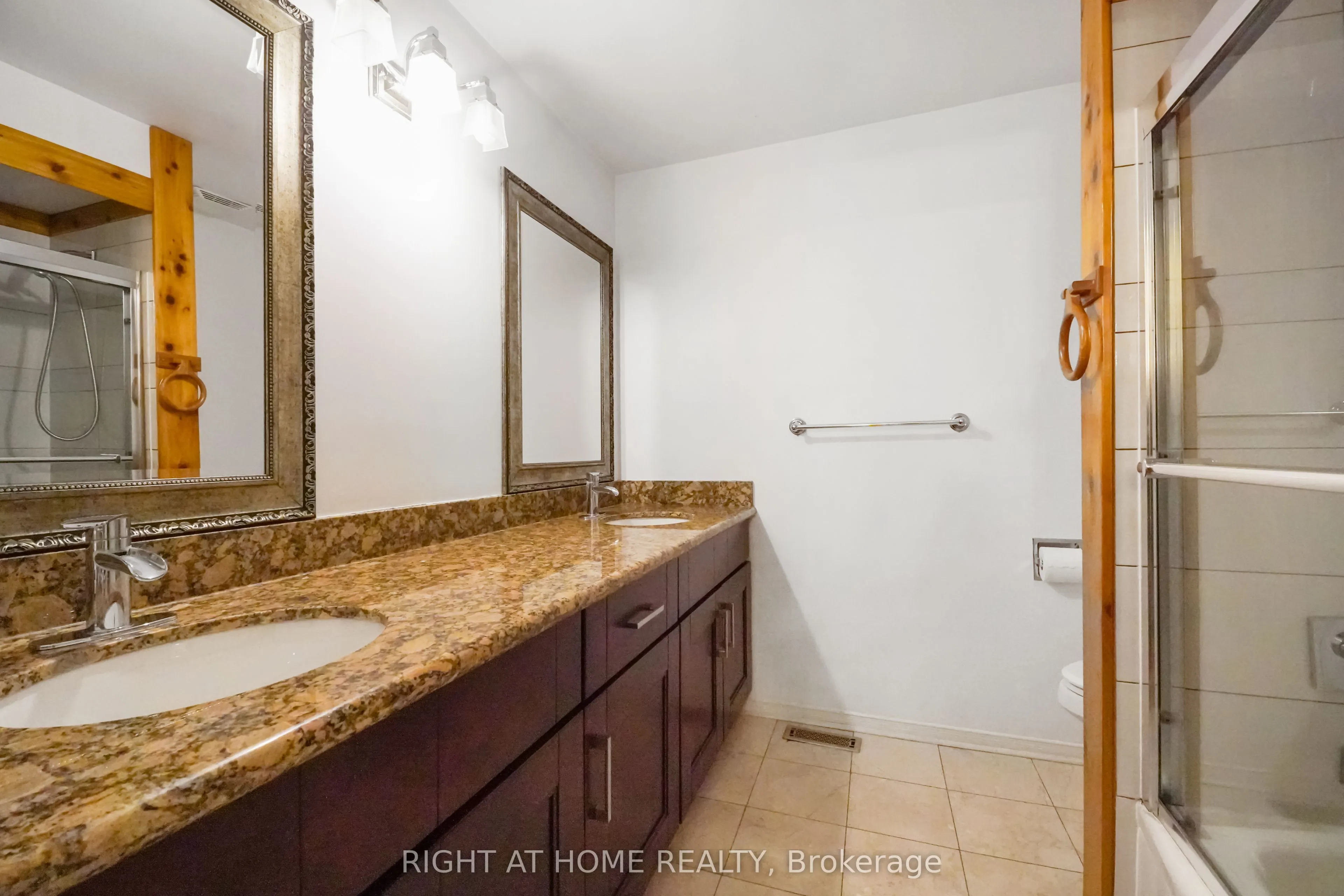 97 Brillinger Street