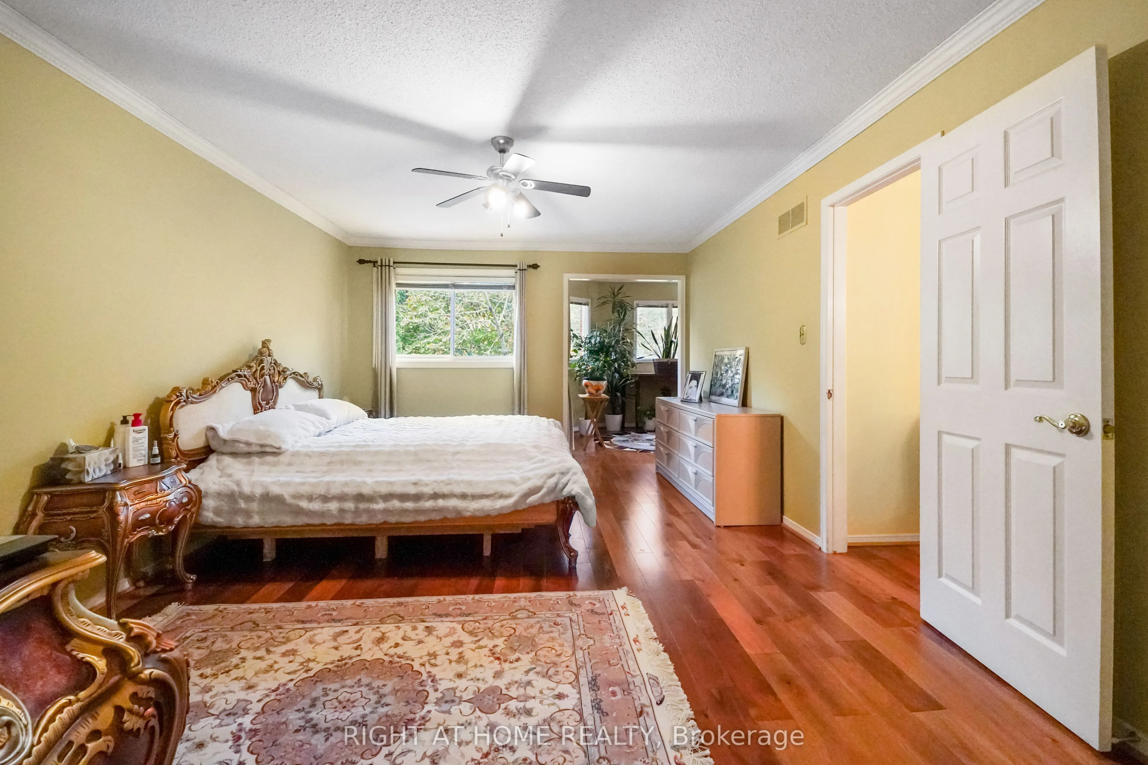 97 Brillinger Street