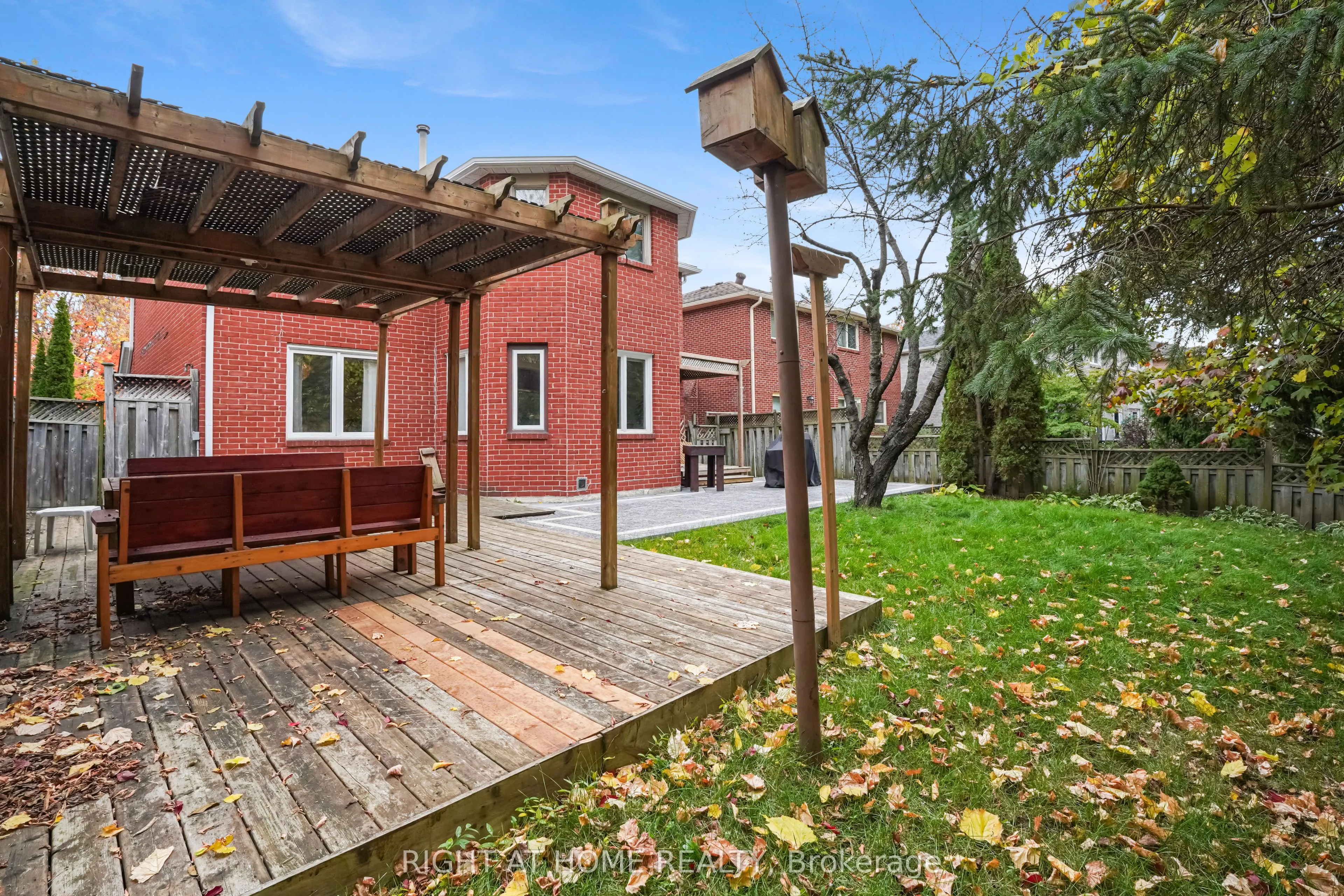 97 Brillinger Street