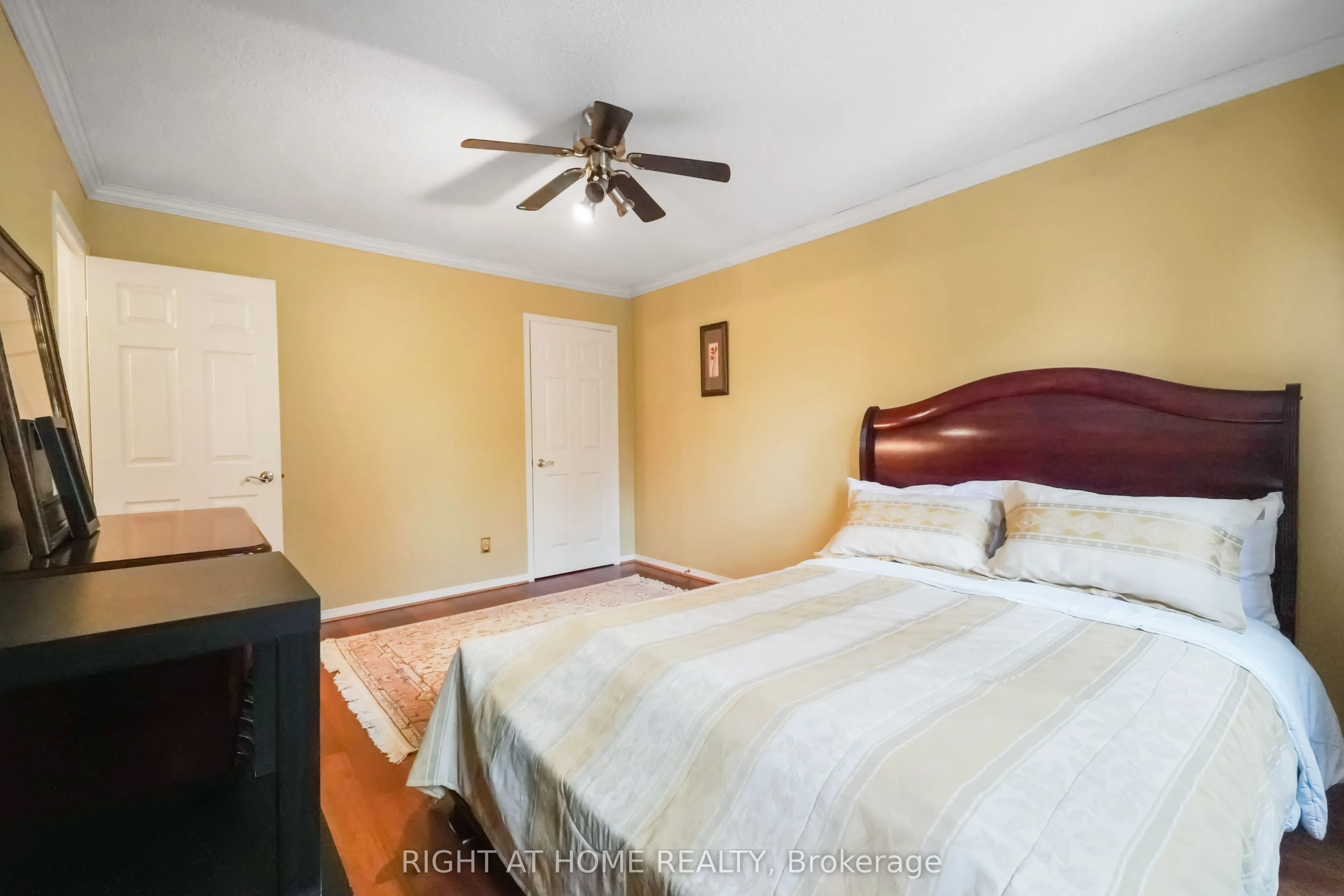 97 Brillinger Street