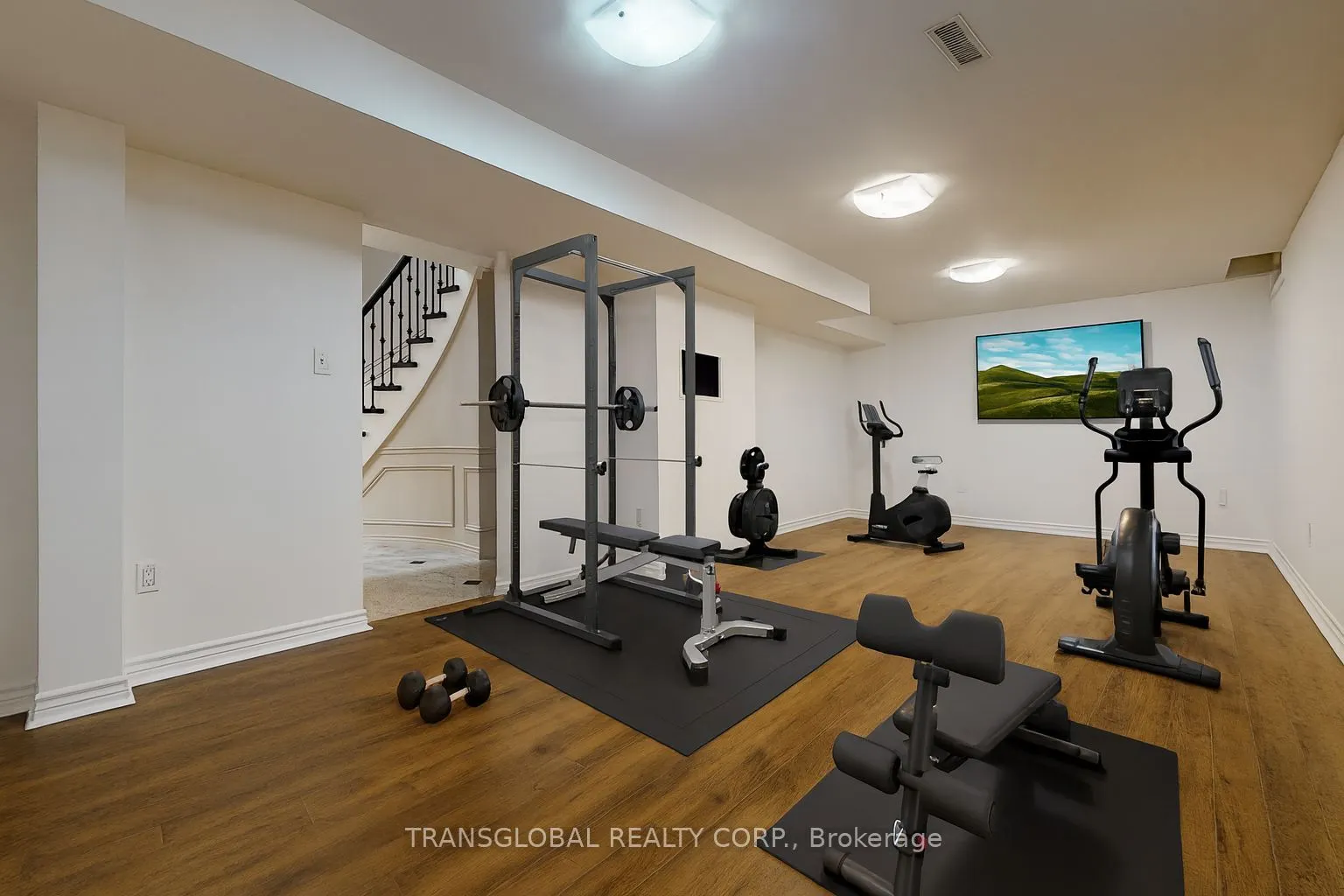 458 Beverley Glen Boulevard