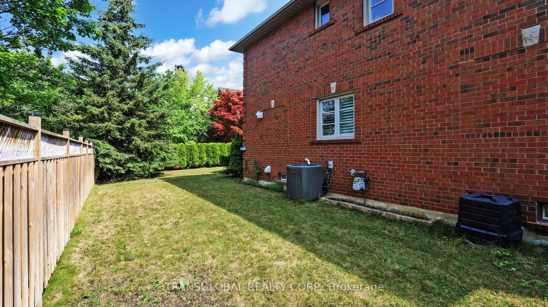 458 Beverley Glen Boulevard