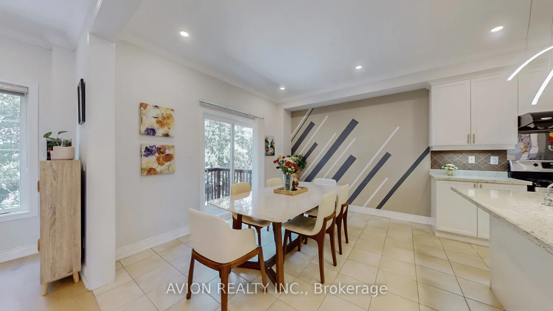 35 Old Orchard Crescent