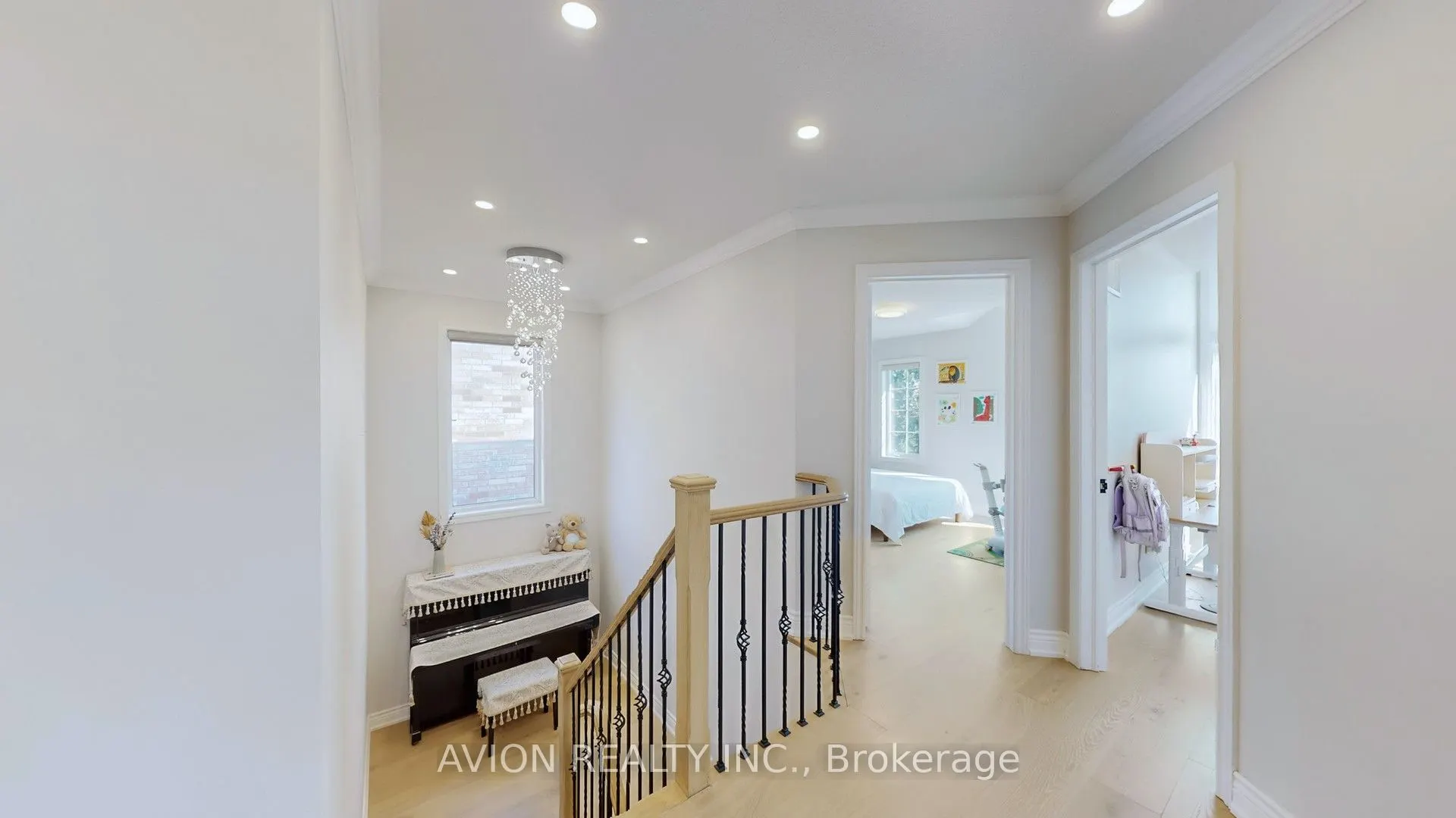 35 Old Orchard Crescent