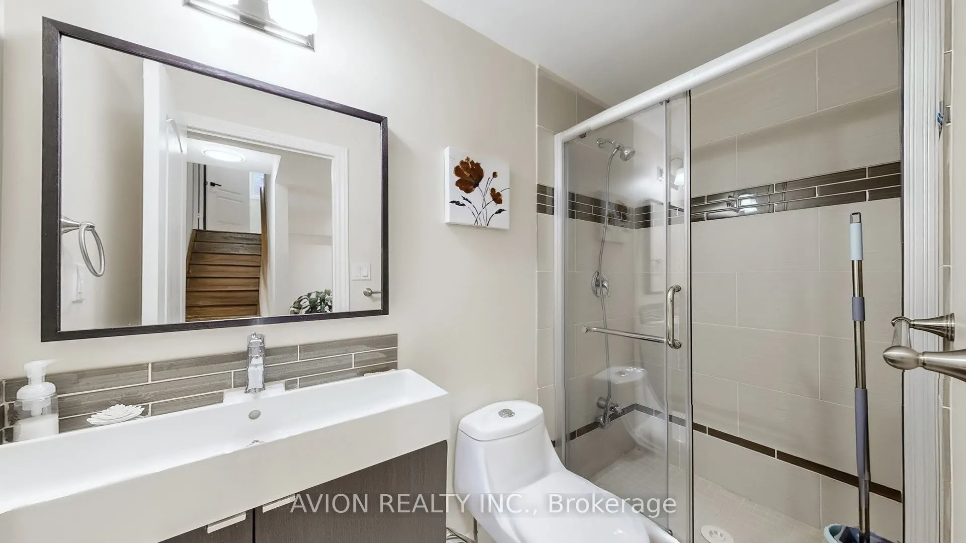 35 Old Orchard Crescent