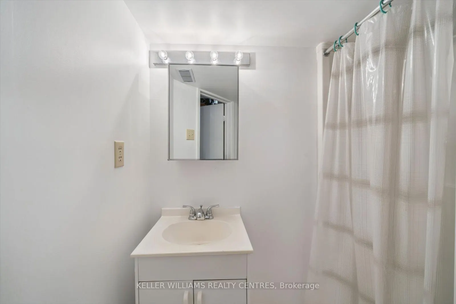 597 Gibney Crescent, #597