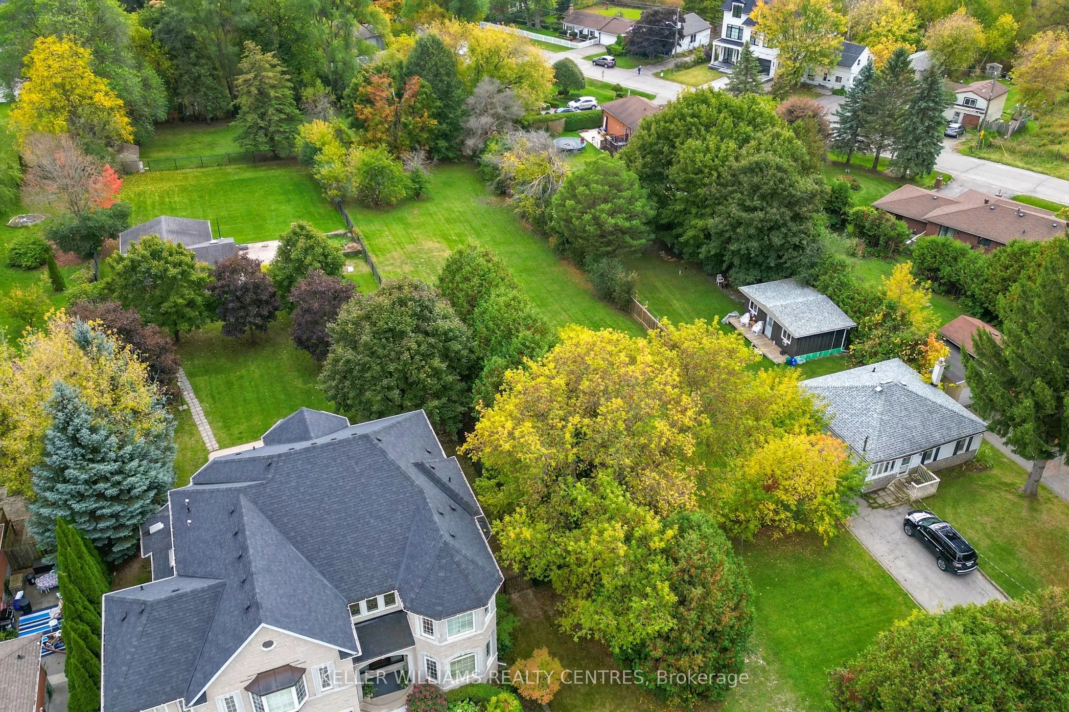 39 Maple Grove Avenue