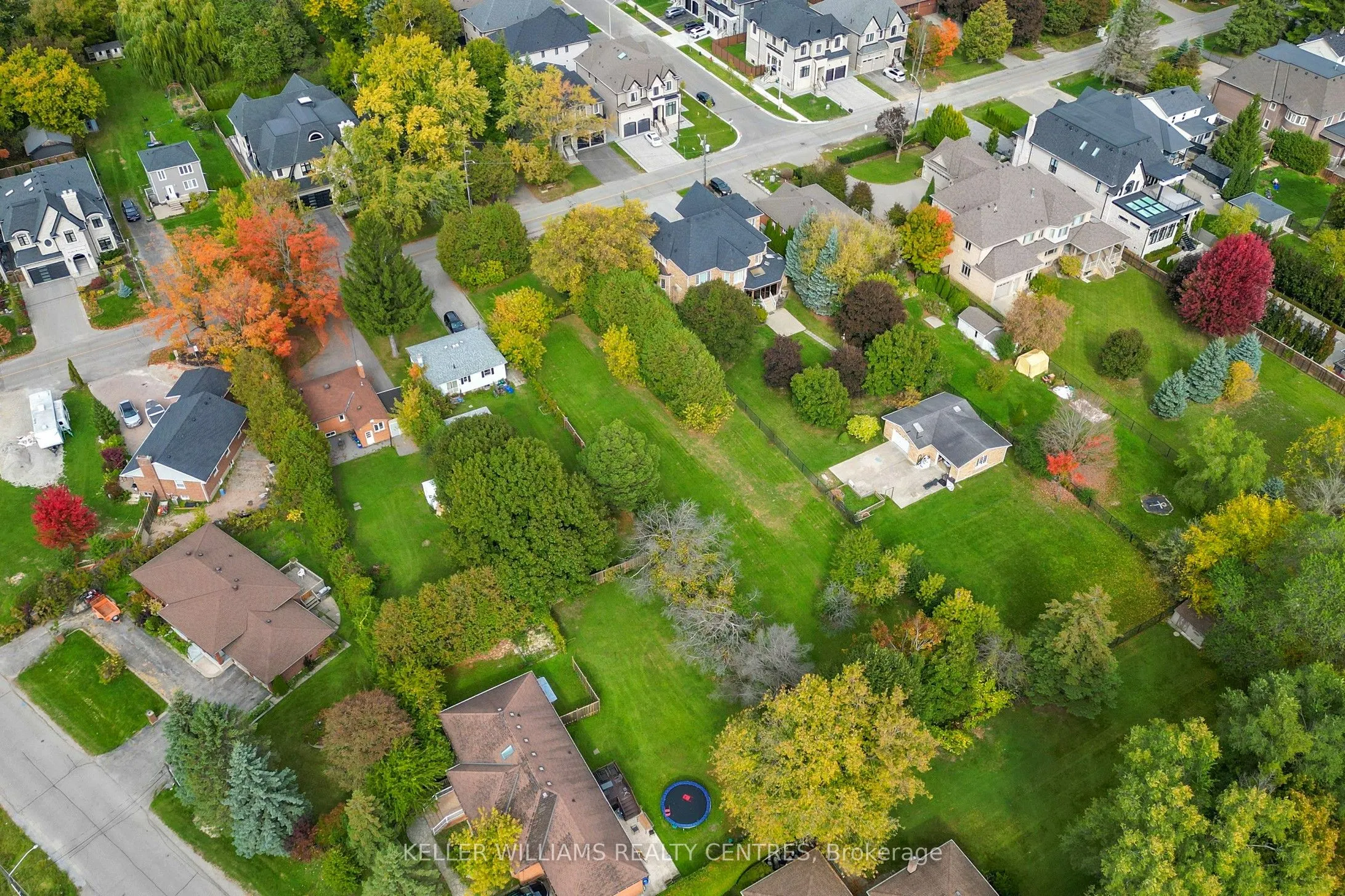 39 Maple Grove Avenue