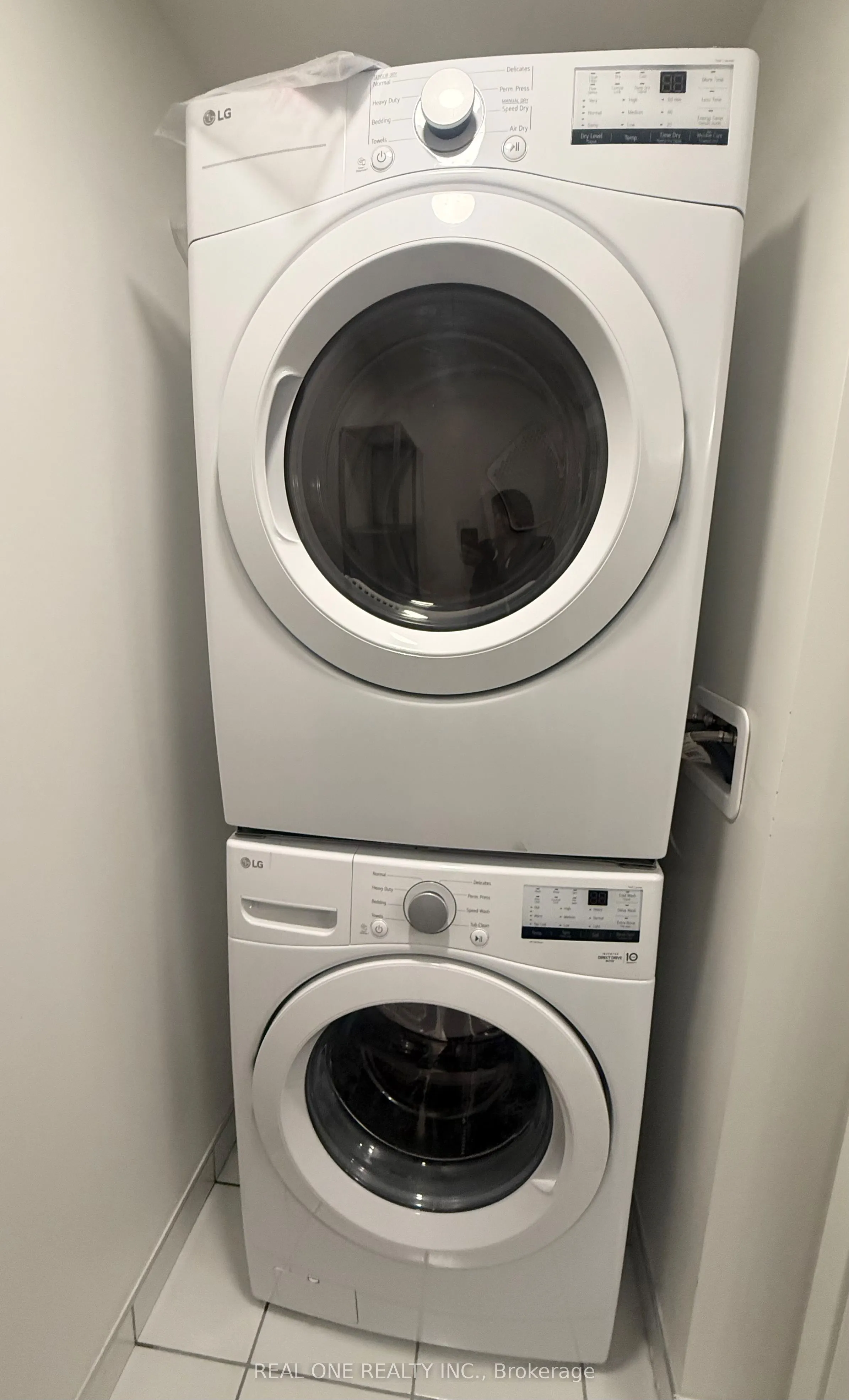 38 Simcoe Promenade, #C802