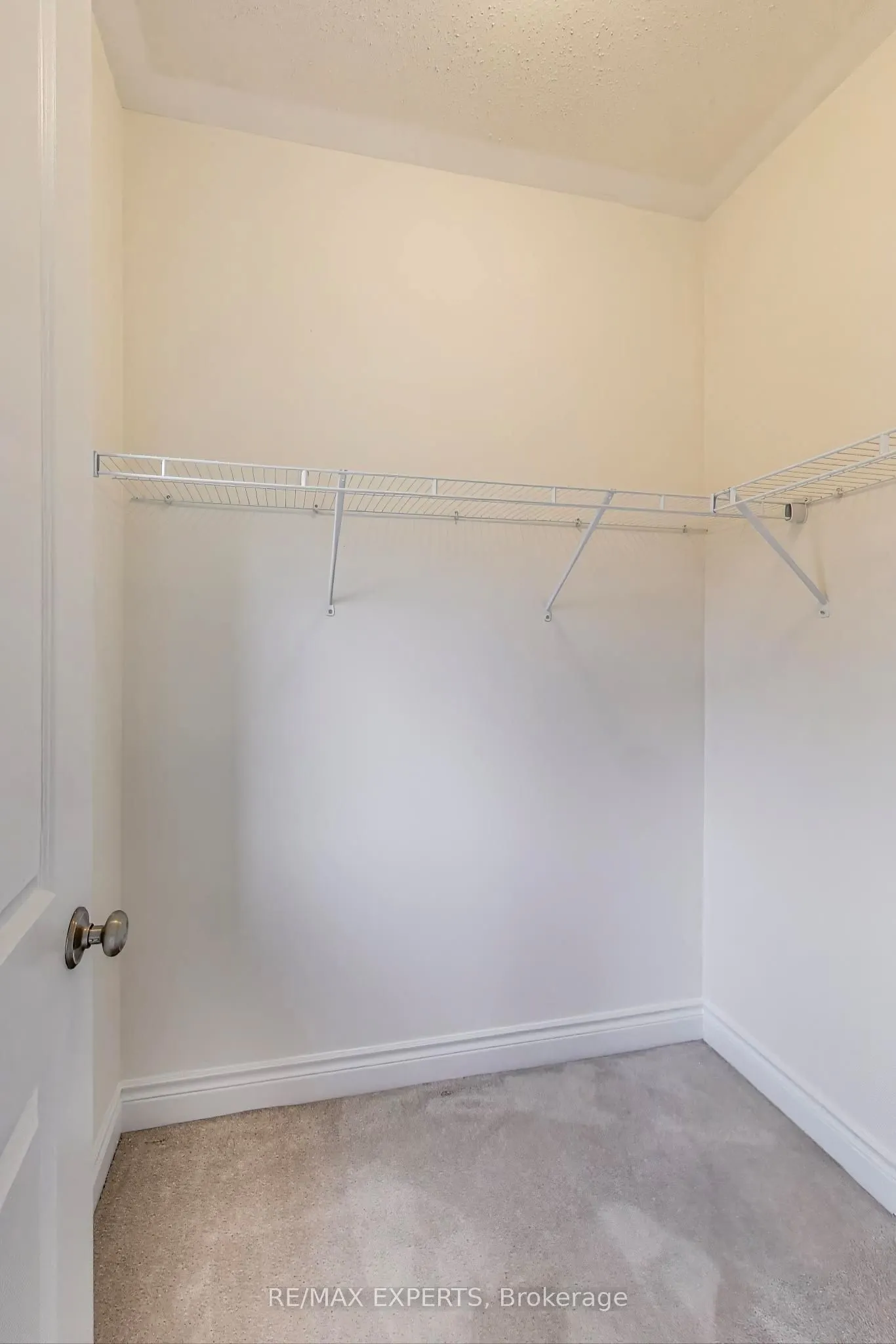 216 Butternut Ridge Trail