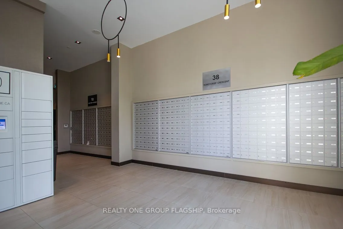 38 Honeycrisp Crescent, #308E