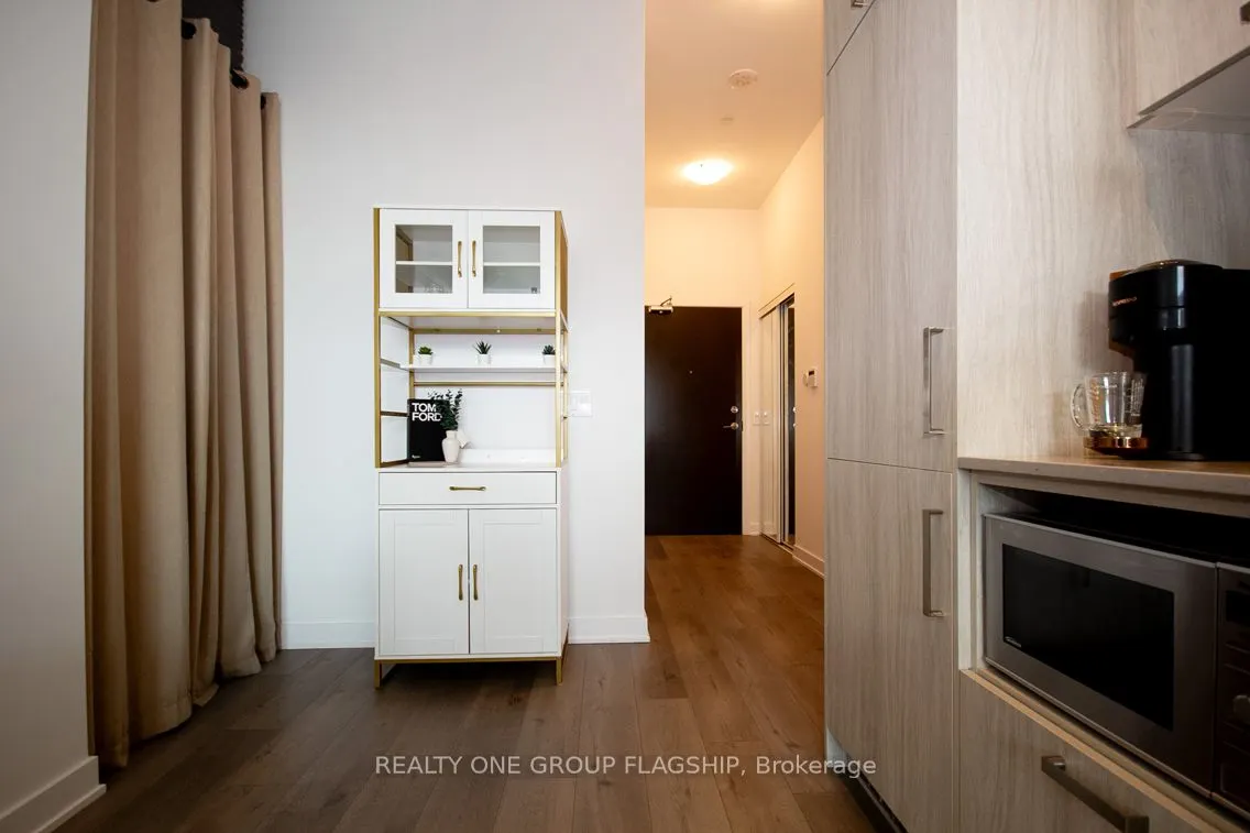 38 Honeycrisp Crescent, #308E