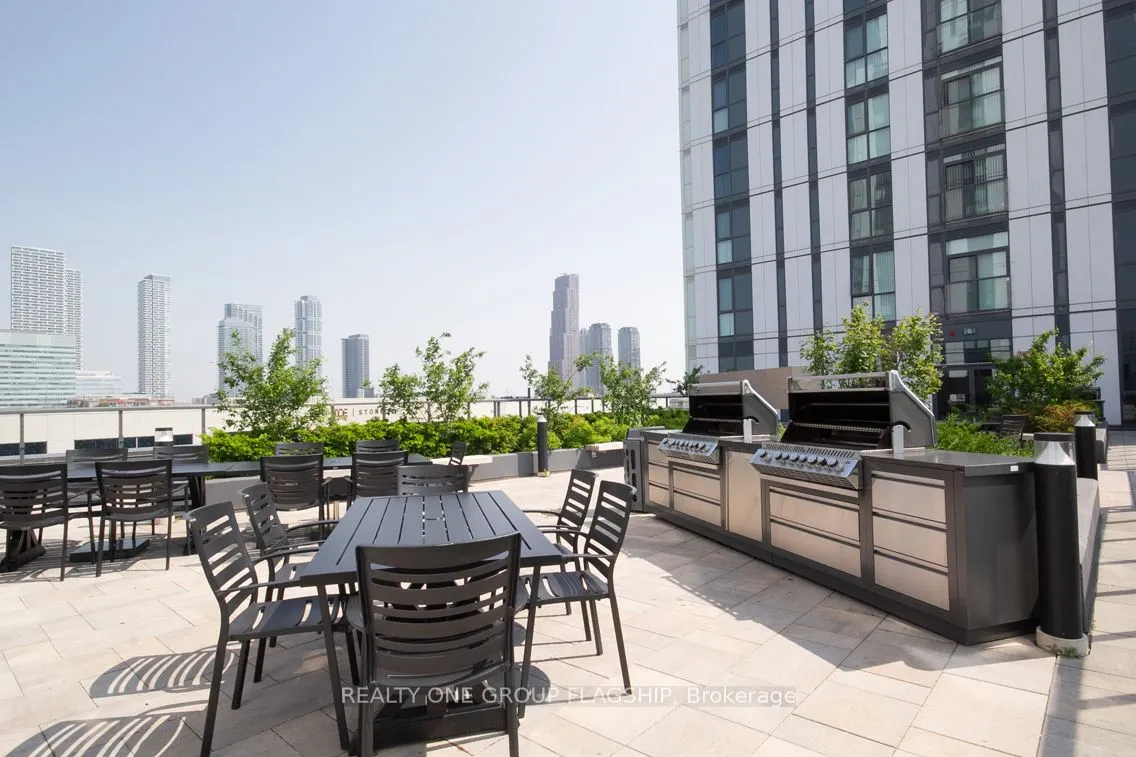 38 Honeycrisp Crescent, #308E