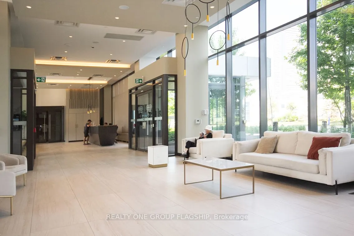 38 Honeycrisp Crescent, #308E