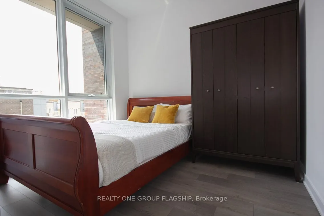 38 Honeycrisp Crescent, #308E