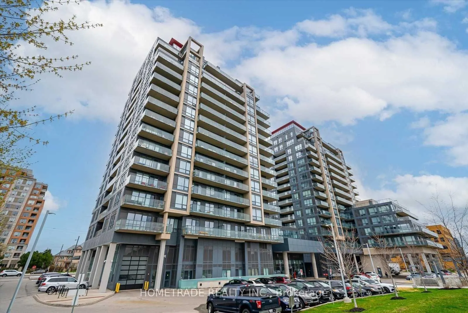 9090 Yonge Street, #201B
