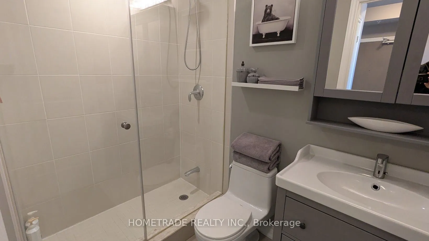 9090 Yonge Street, #201B