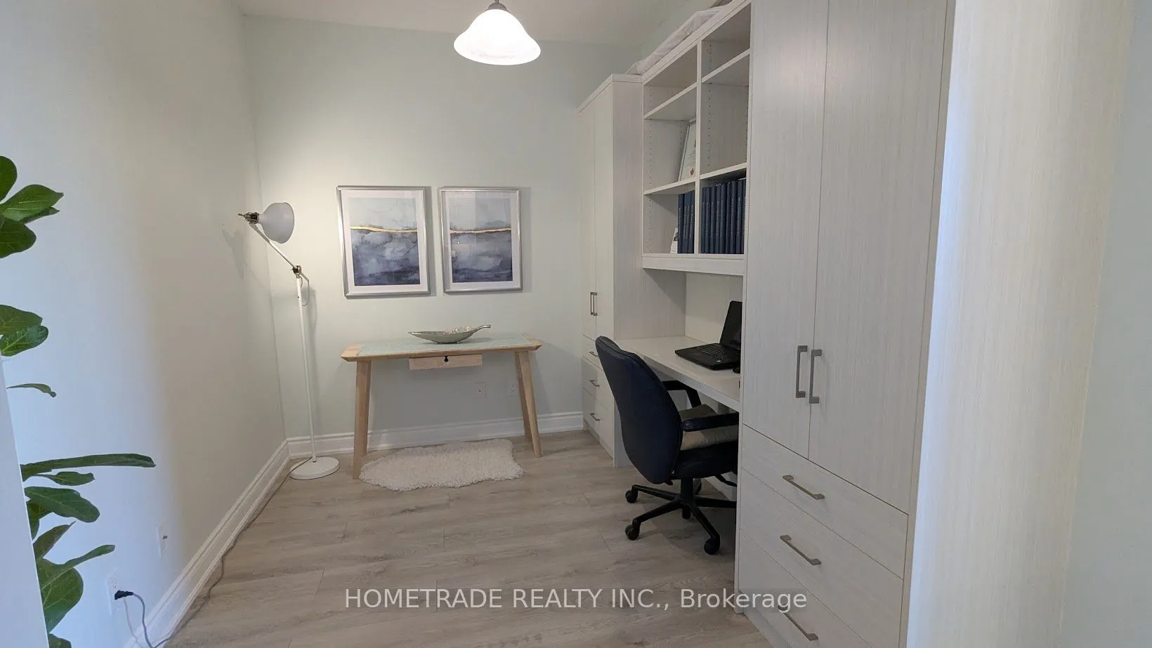 9090 Yonge Street, #201B