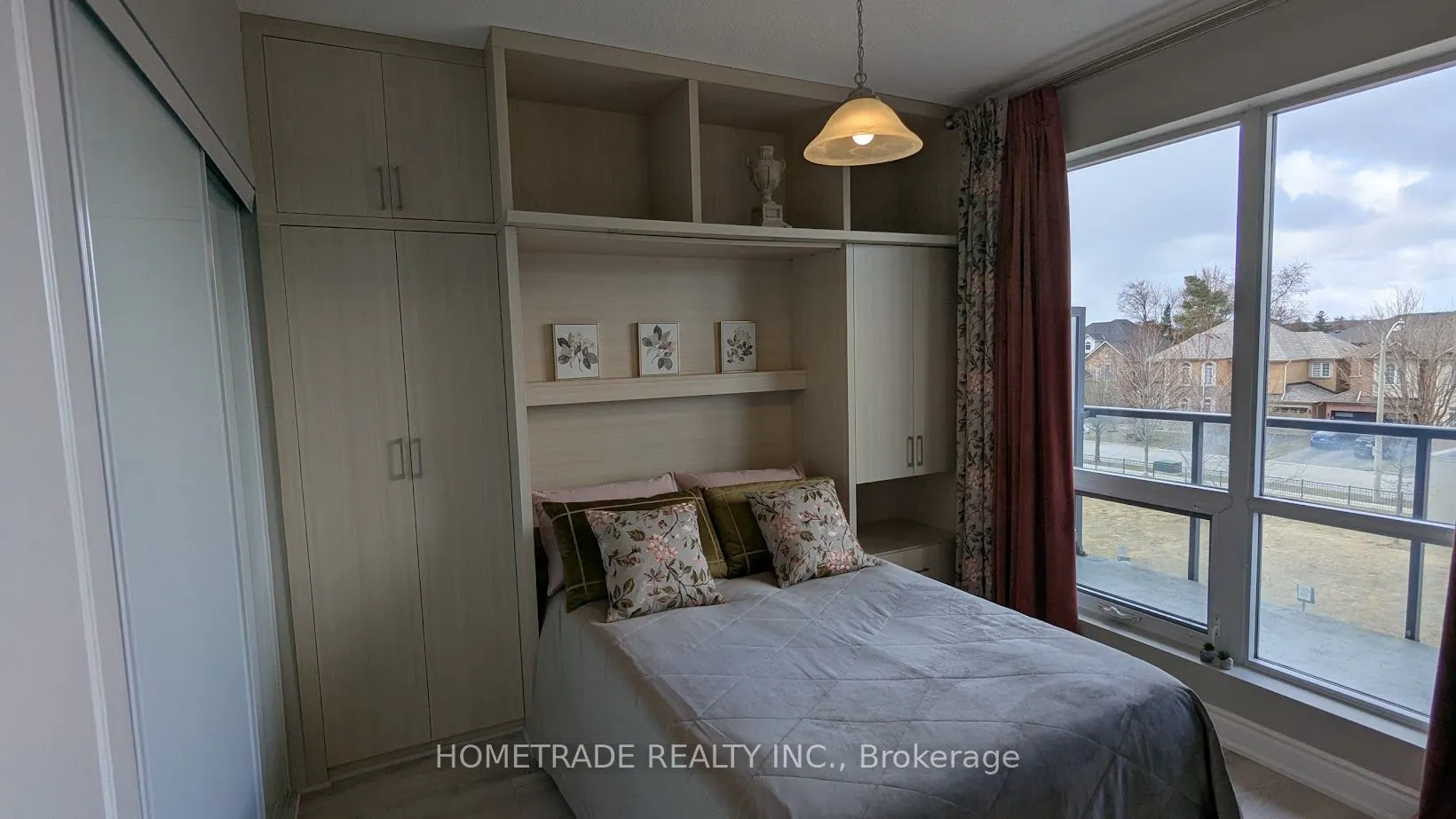 9090 Yonge Street, #201B