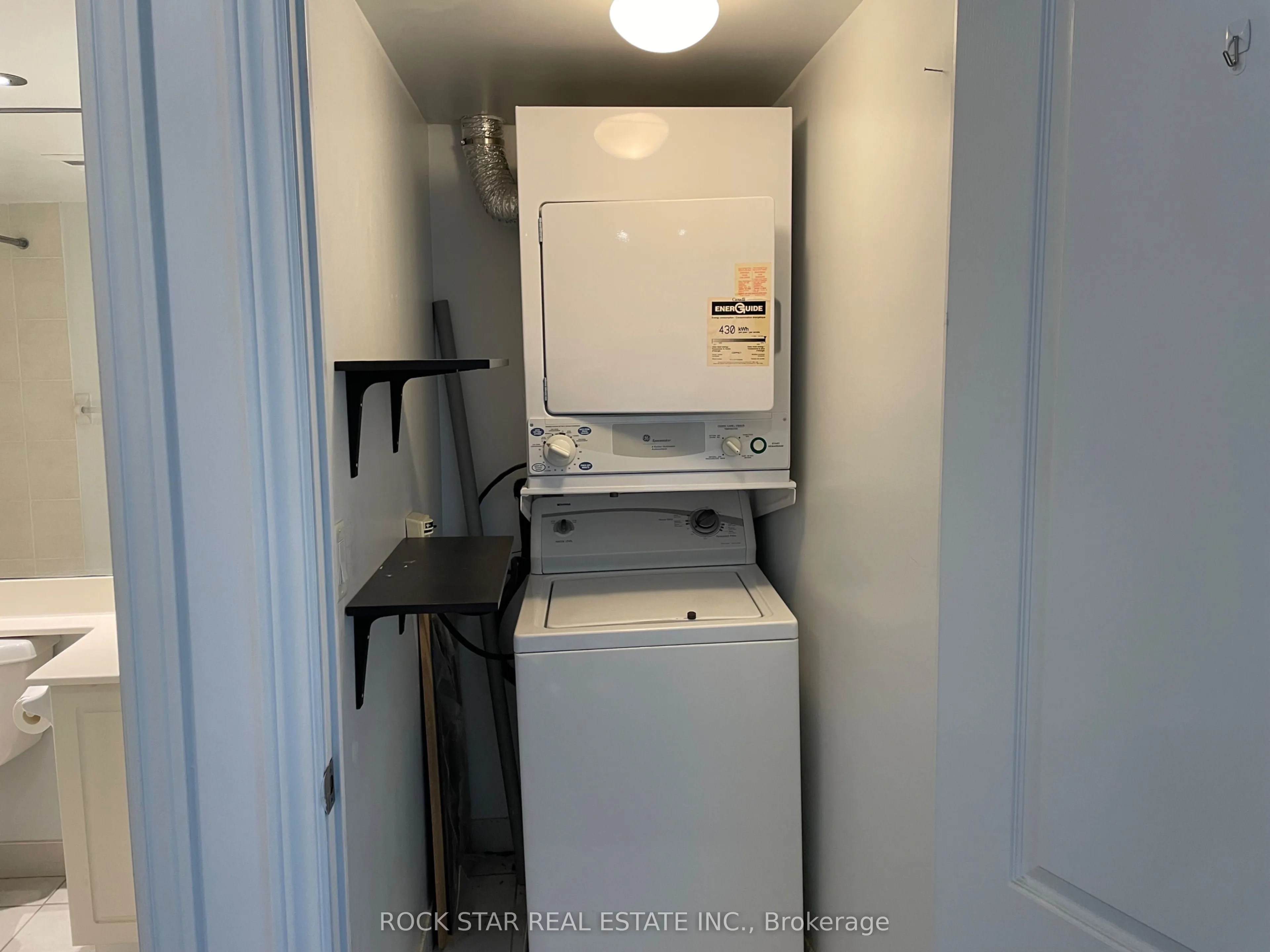 48 Suncrest Boulevard, #515