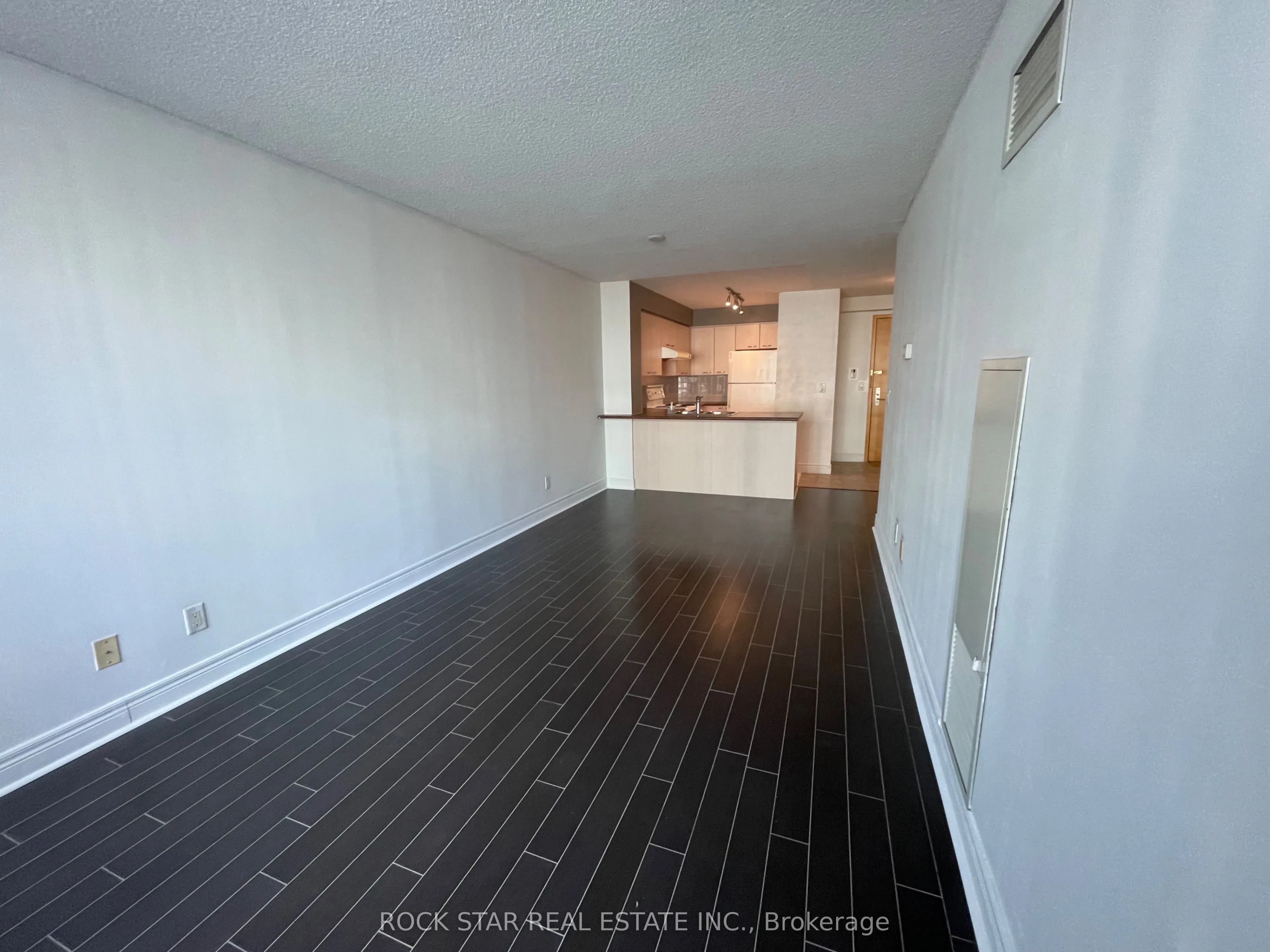 48 Suncrest Boulevard, #515