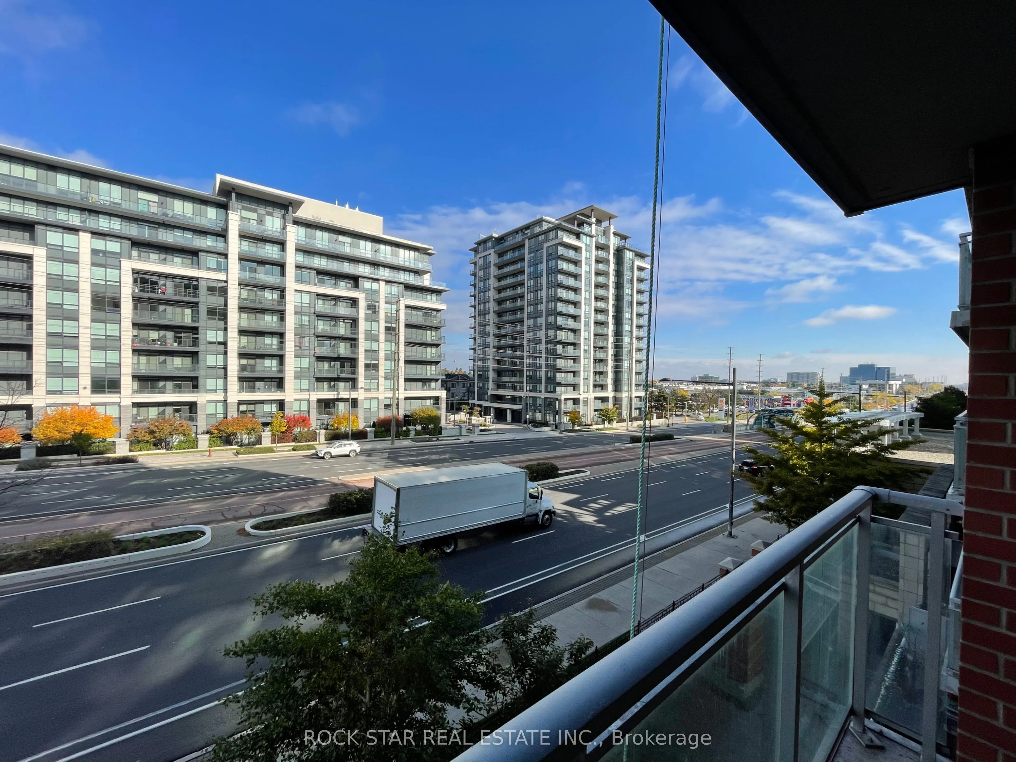 48 Suncrest Boulevard, #515