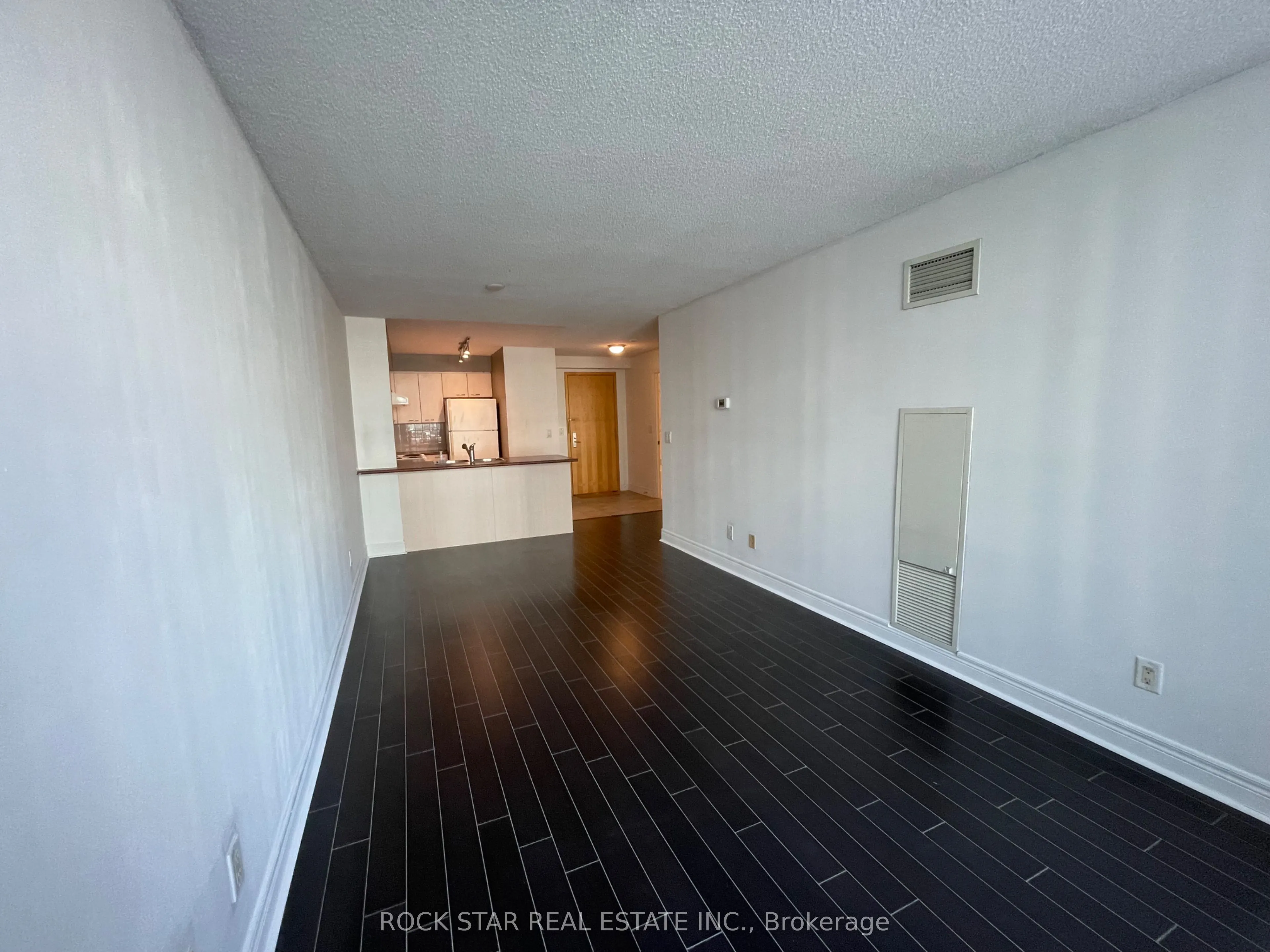 48 Suncrest Boulevard, #515