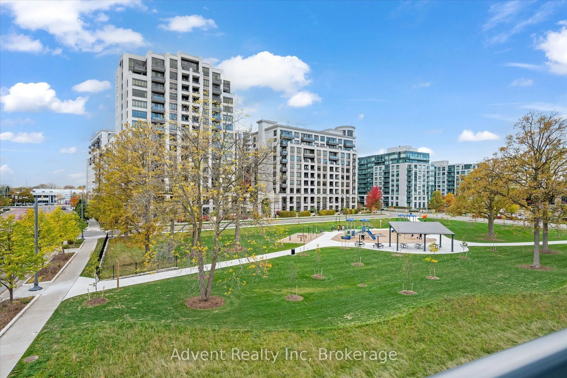 8 Cedarland Drive, #127W